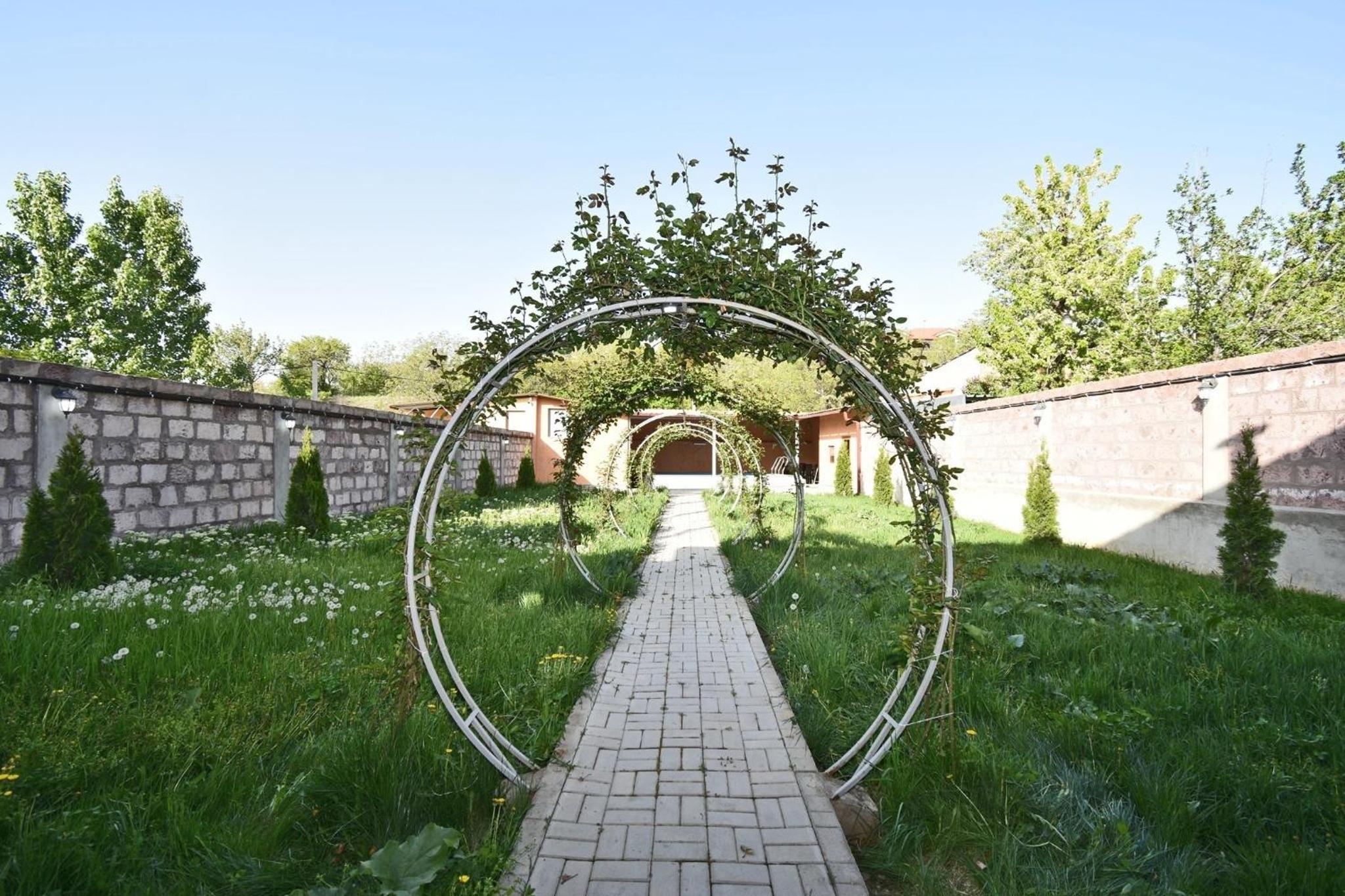 Jrvezh Family House