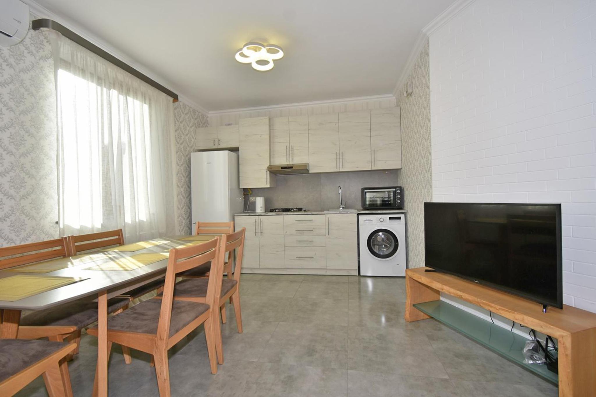 Jrvezh Family House