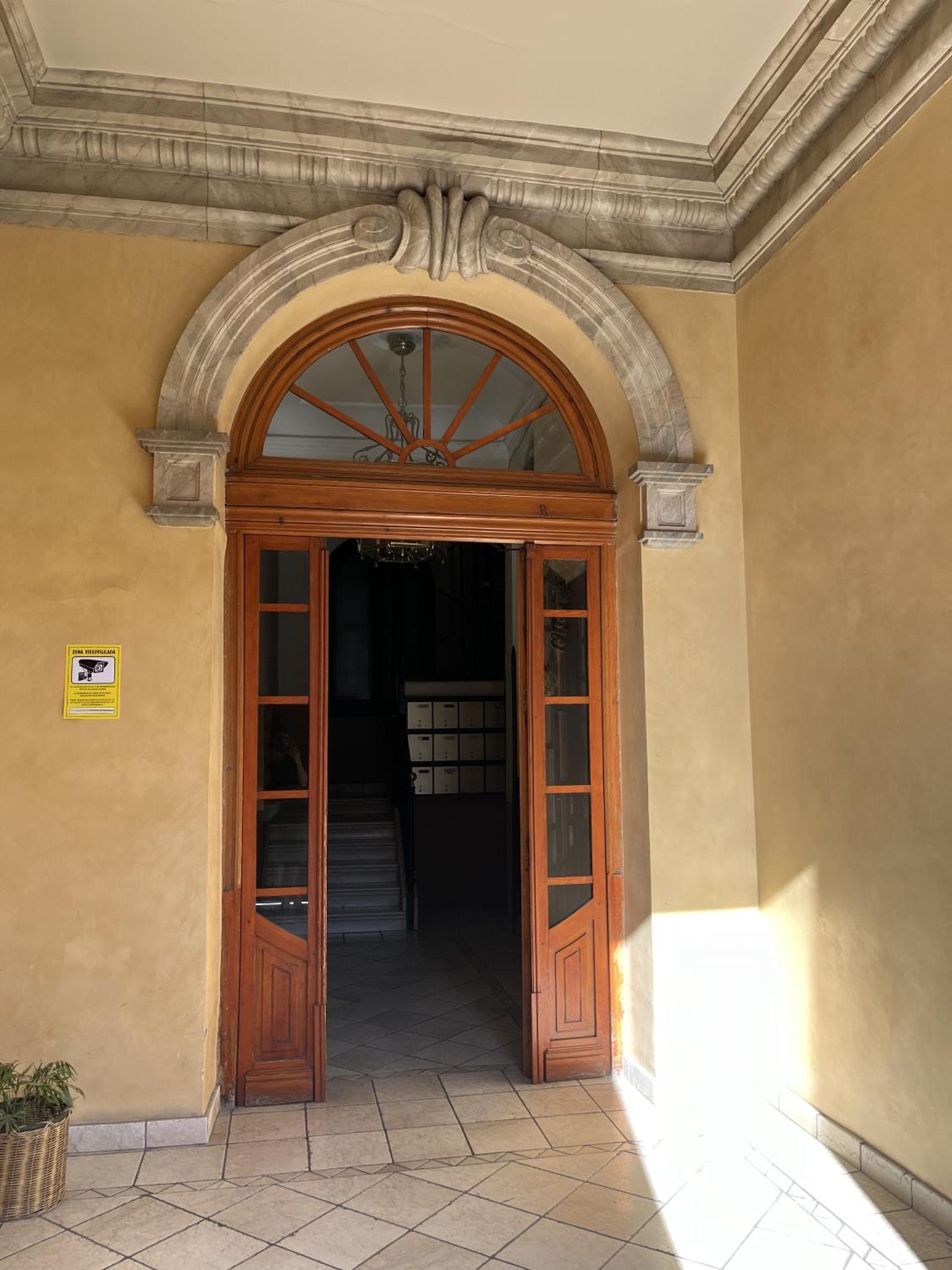 dPLACE To Be - Luxury Apartment in Historic Center view 4