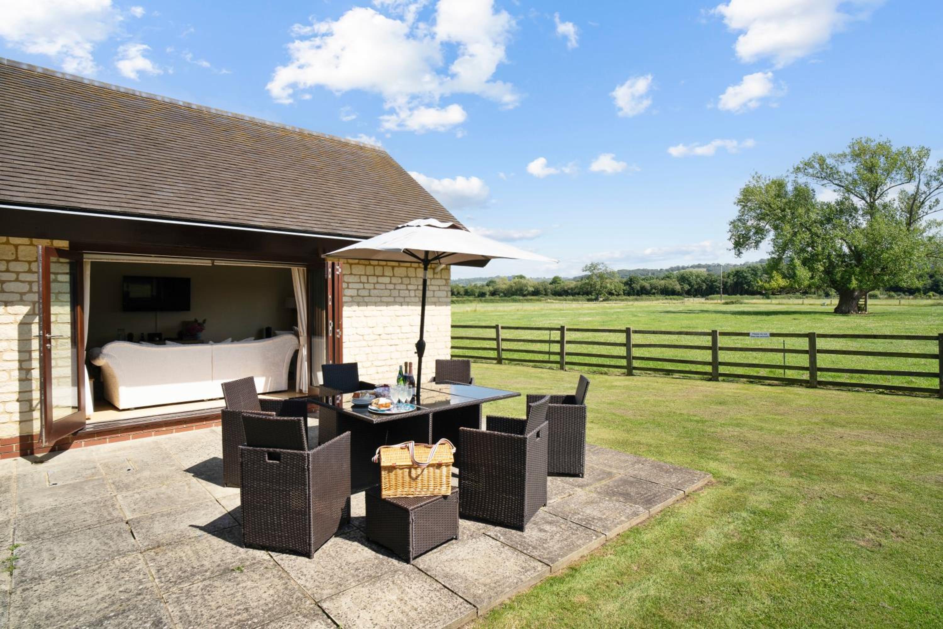 Willersey Road Farm view 5