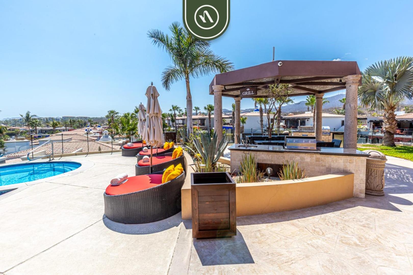 Beautiful House with Ocean View in Cabo