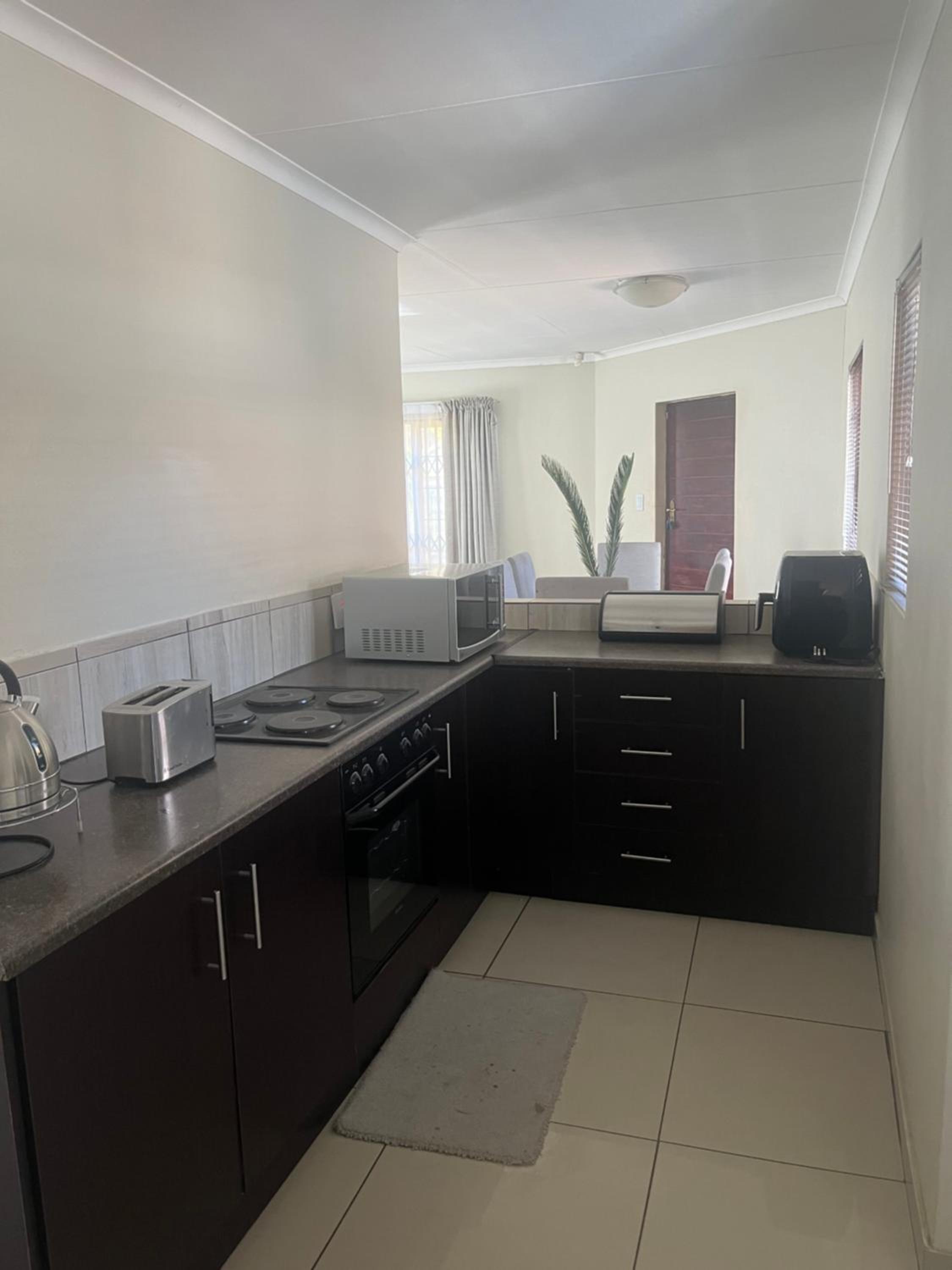 Centurion Family House