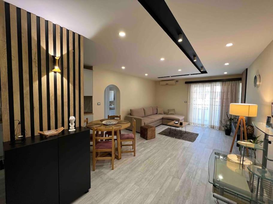 Great apartament near Lake & Blloku Area