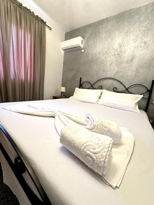 Great apartament near Lake & Blloku Area