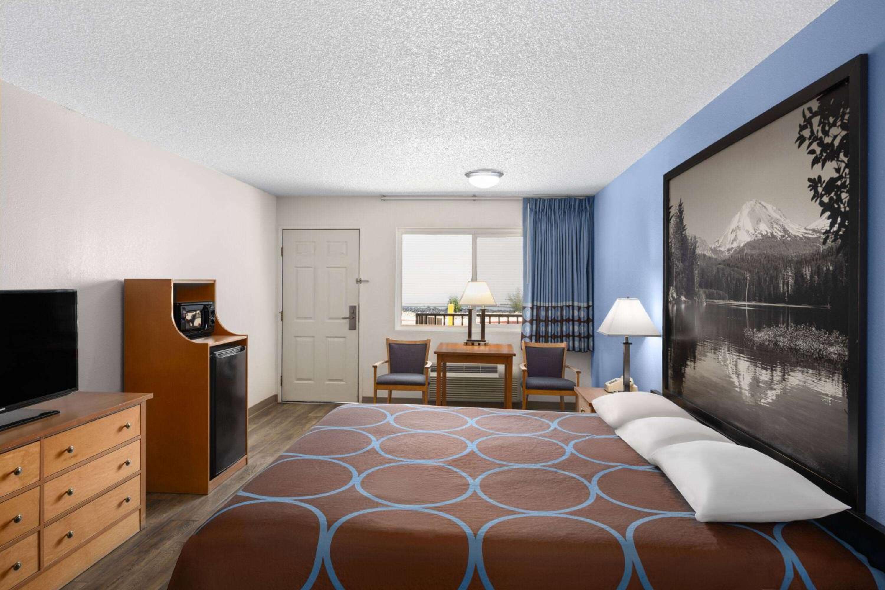 Super 8 by Wyndham Susanville, Photo 44