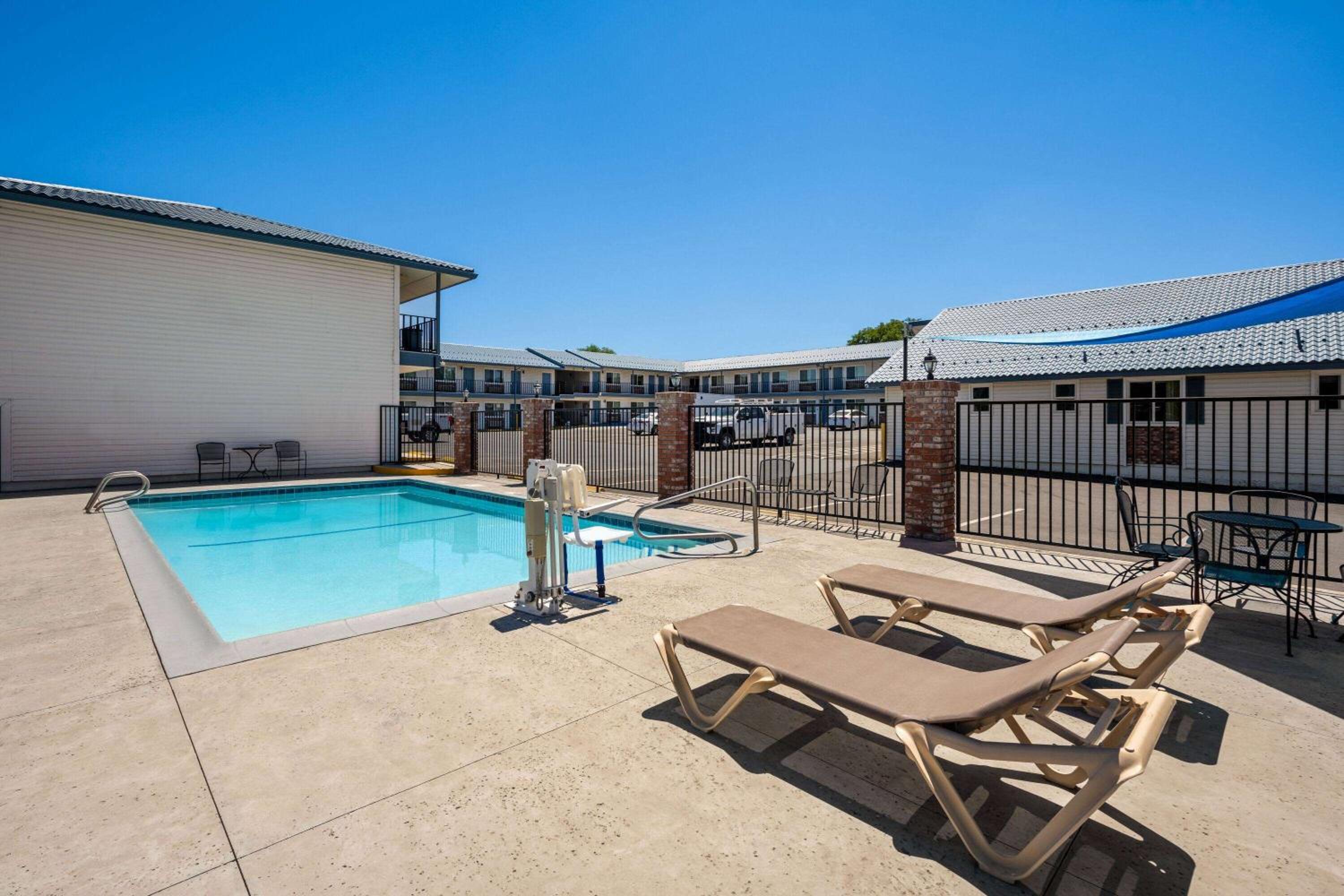 Super 8 by Wyndham Susanville, Photo 74