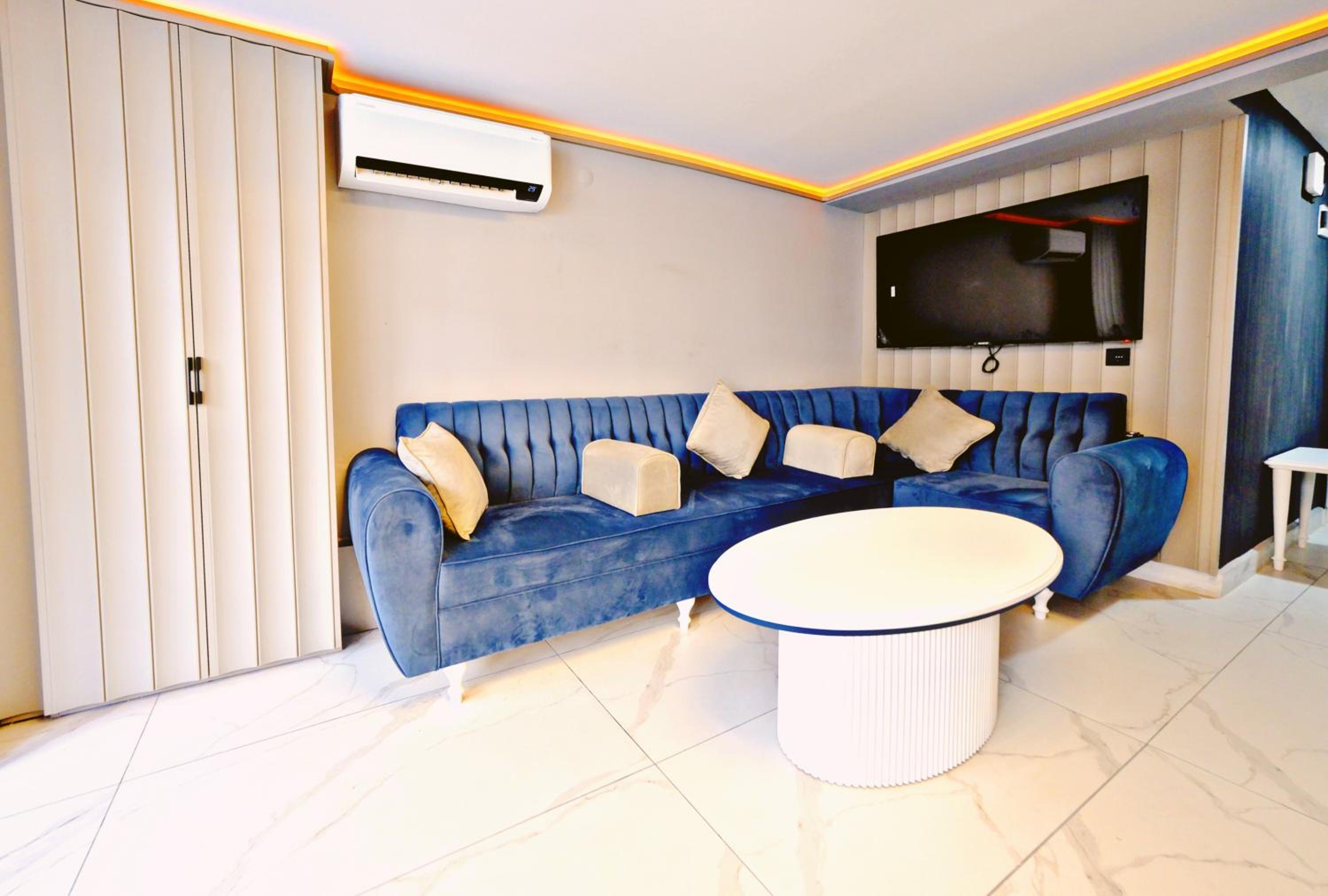 the saint hotel - Image 7