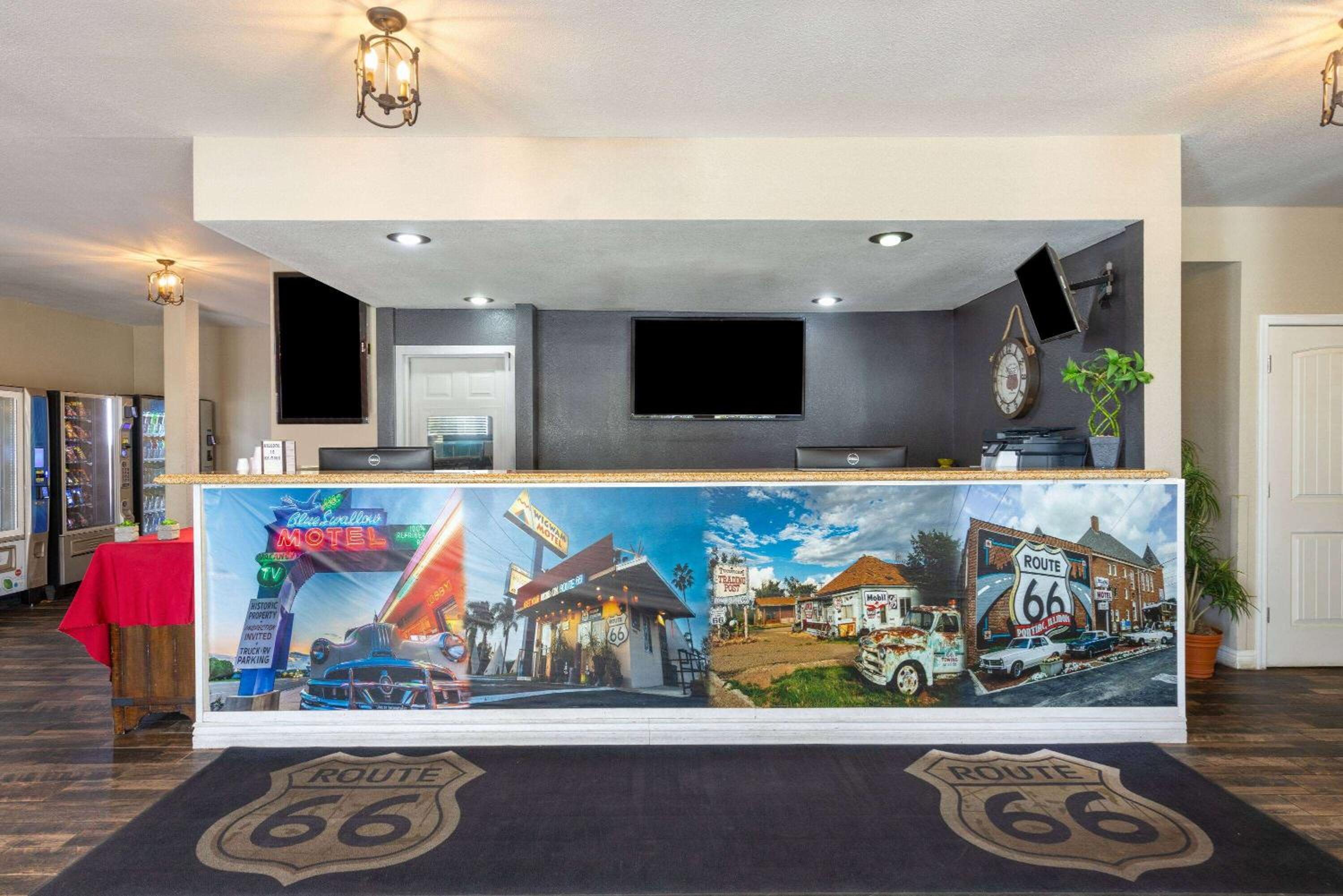Kingman Vacations - Ramada by Wyndham Kingman - Property Image 3