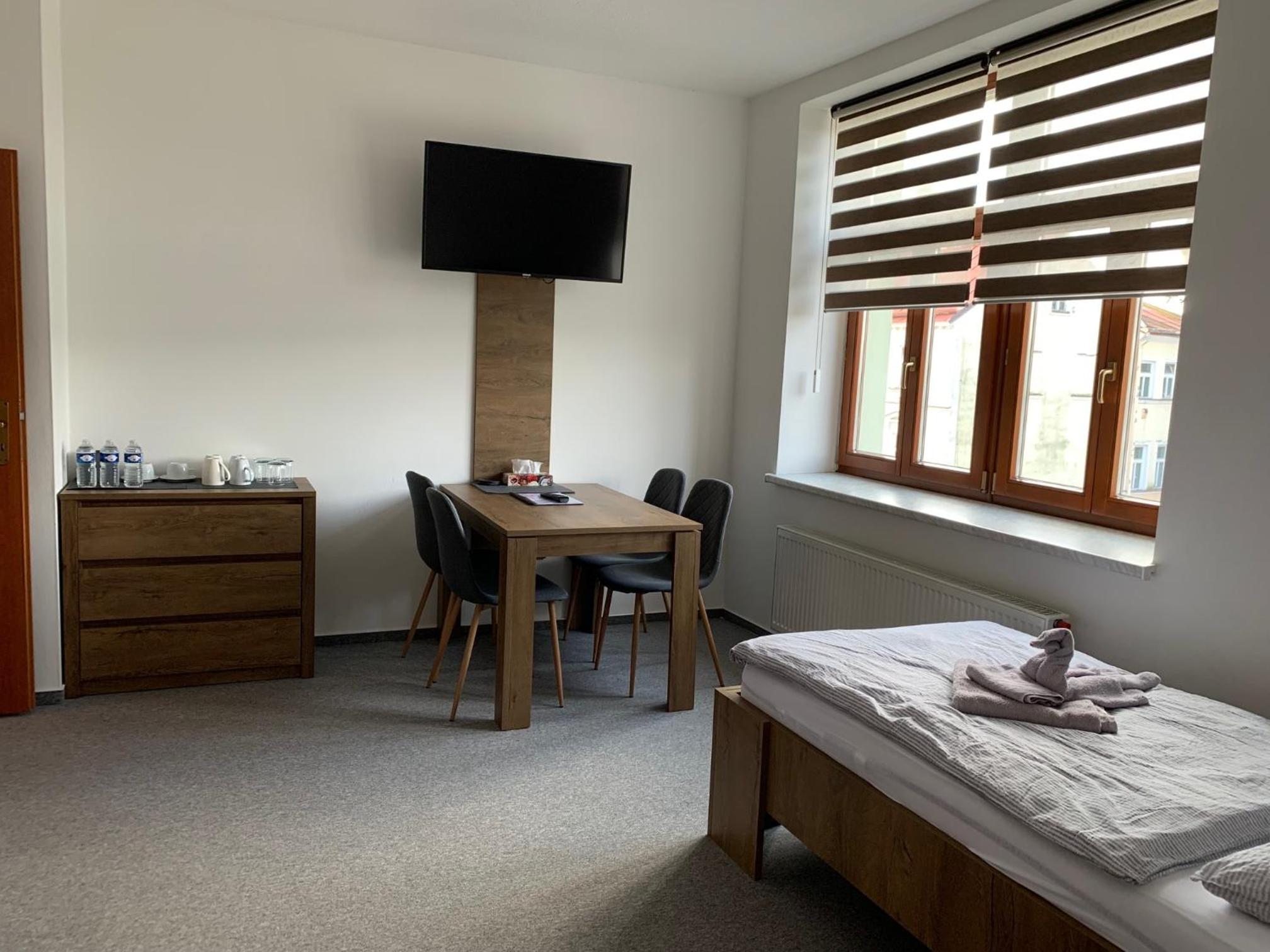 Hotel Kamrovec - Image 1