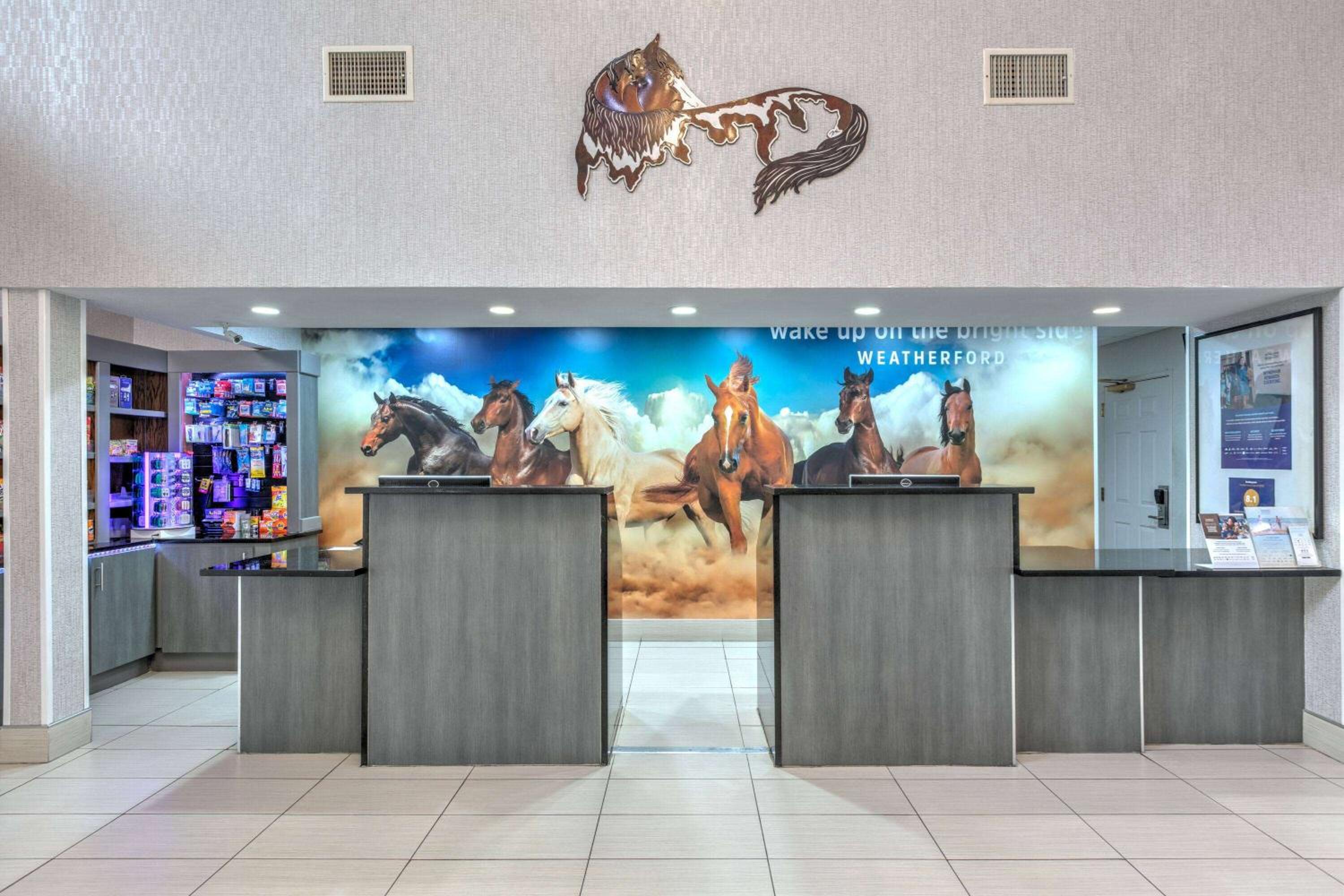 Mineral Wells Vacations - La Quinta by Wyndham Weatherford - Property Image 2