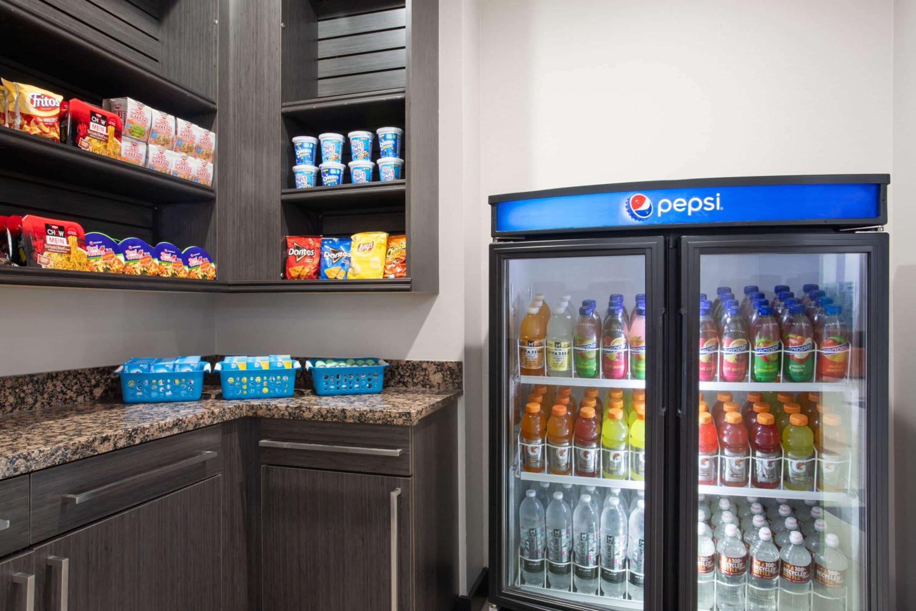 Muskogee Vacations - La Quinta by Wyndham Muskogee - Property Image 2