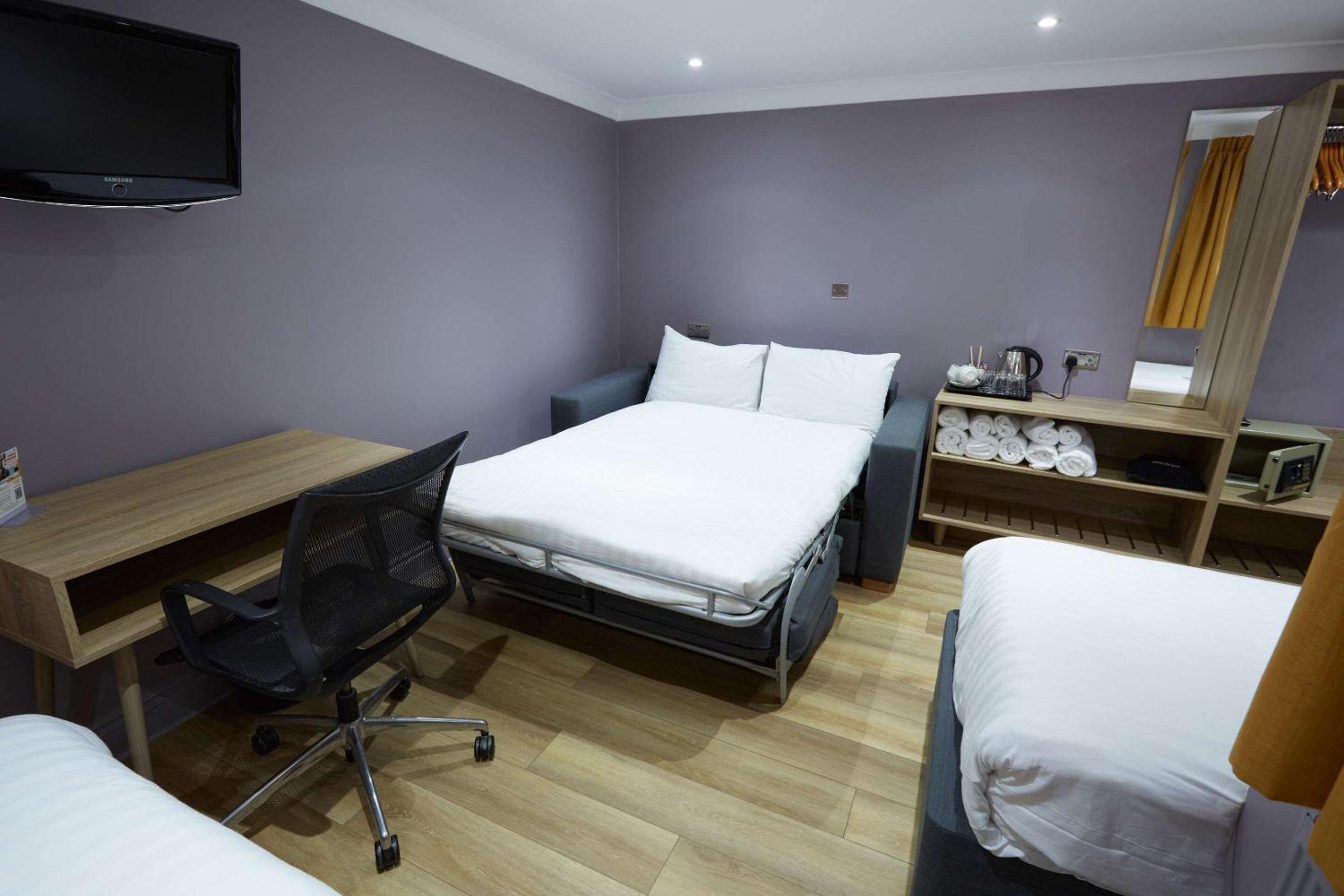 hotel room