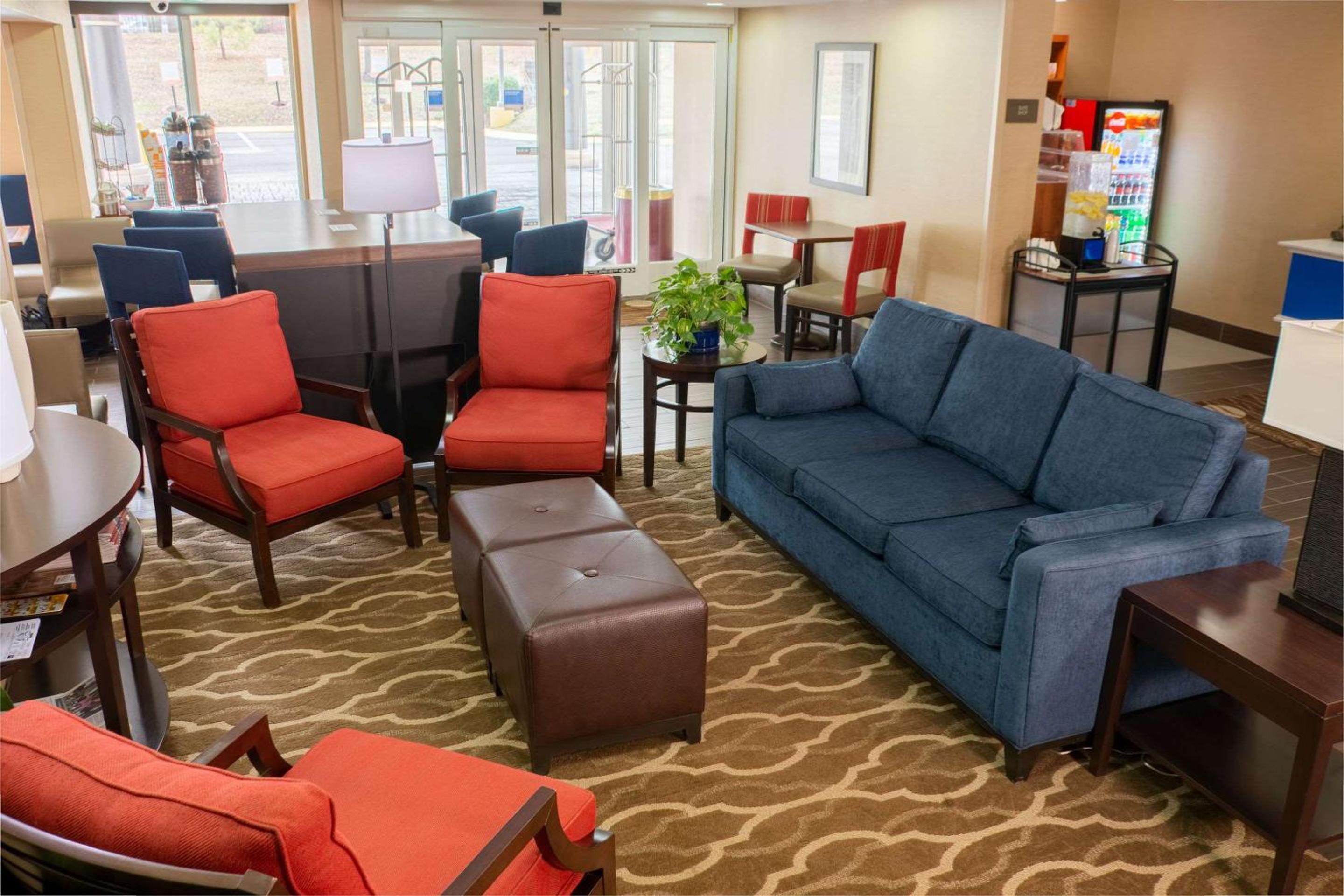 Comfort Inn Dickson view 5