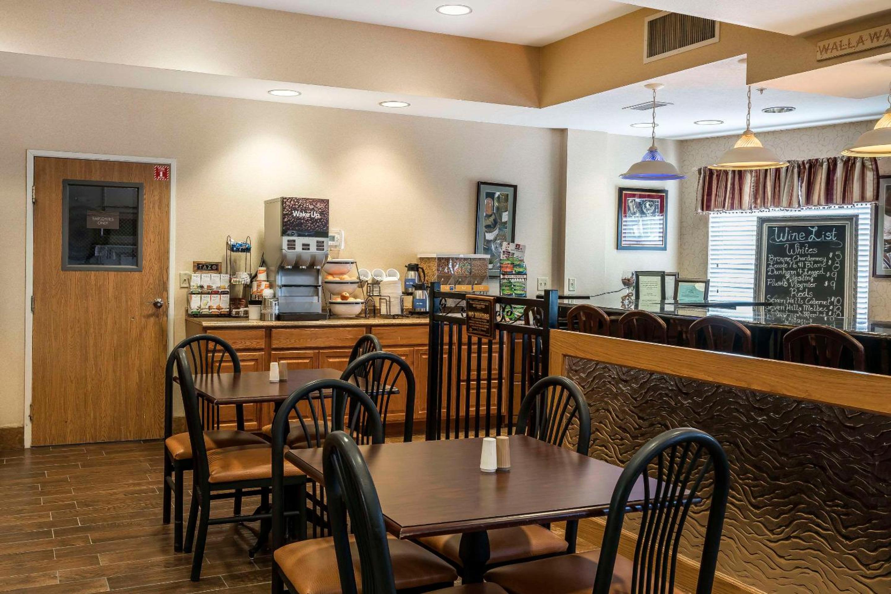 Walla Walla Vacations - Comfort Inn  Suites - Property Image 7