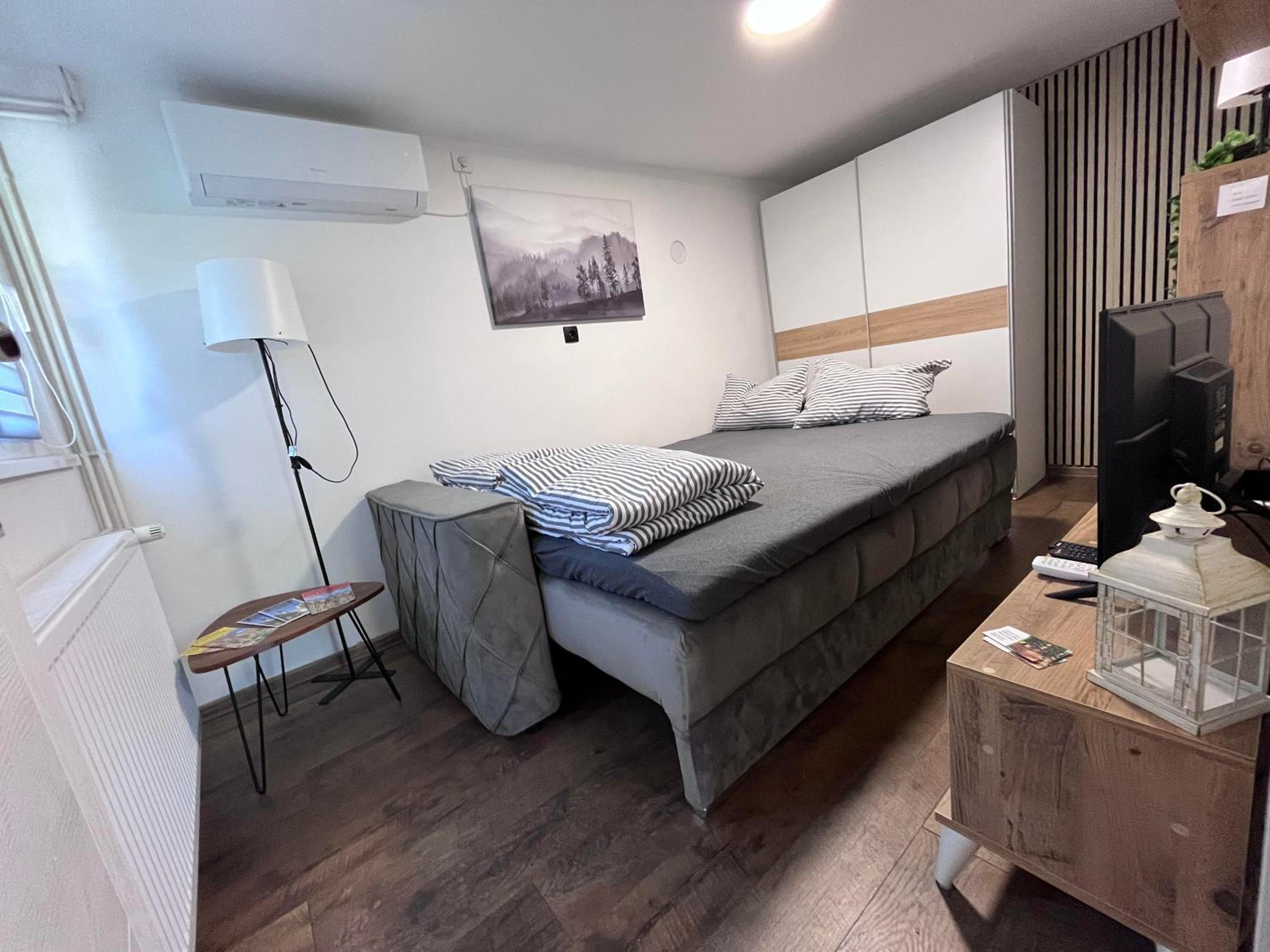 Romantic Mirka Apartment in Sremski Karlovci