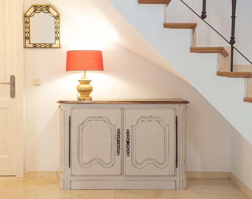 Andalus Villa with French charm next to Sotogrande