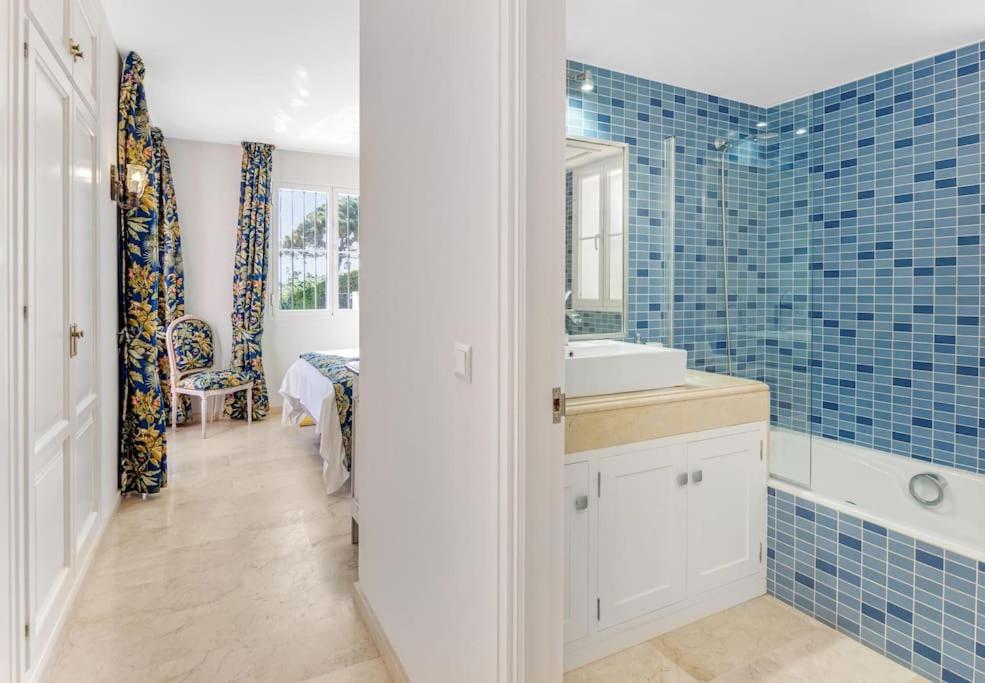 Andalus Villa with French charm next to Sotogrande