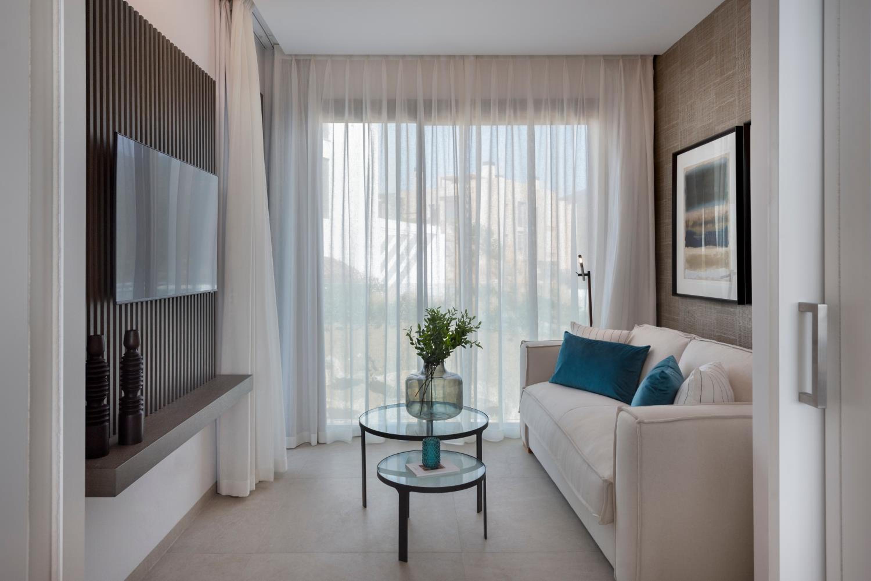Marbella Quercus Penthouse - Rooftop Jacuzzi