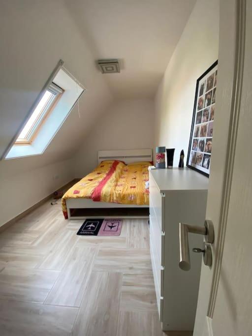 House with parking possibility