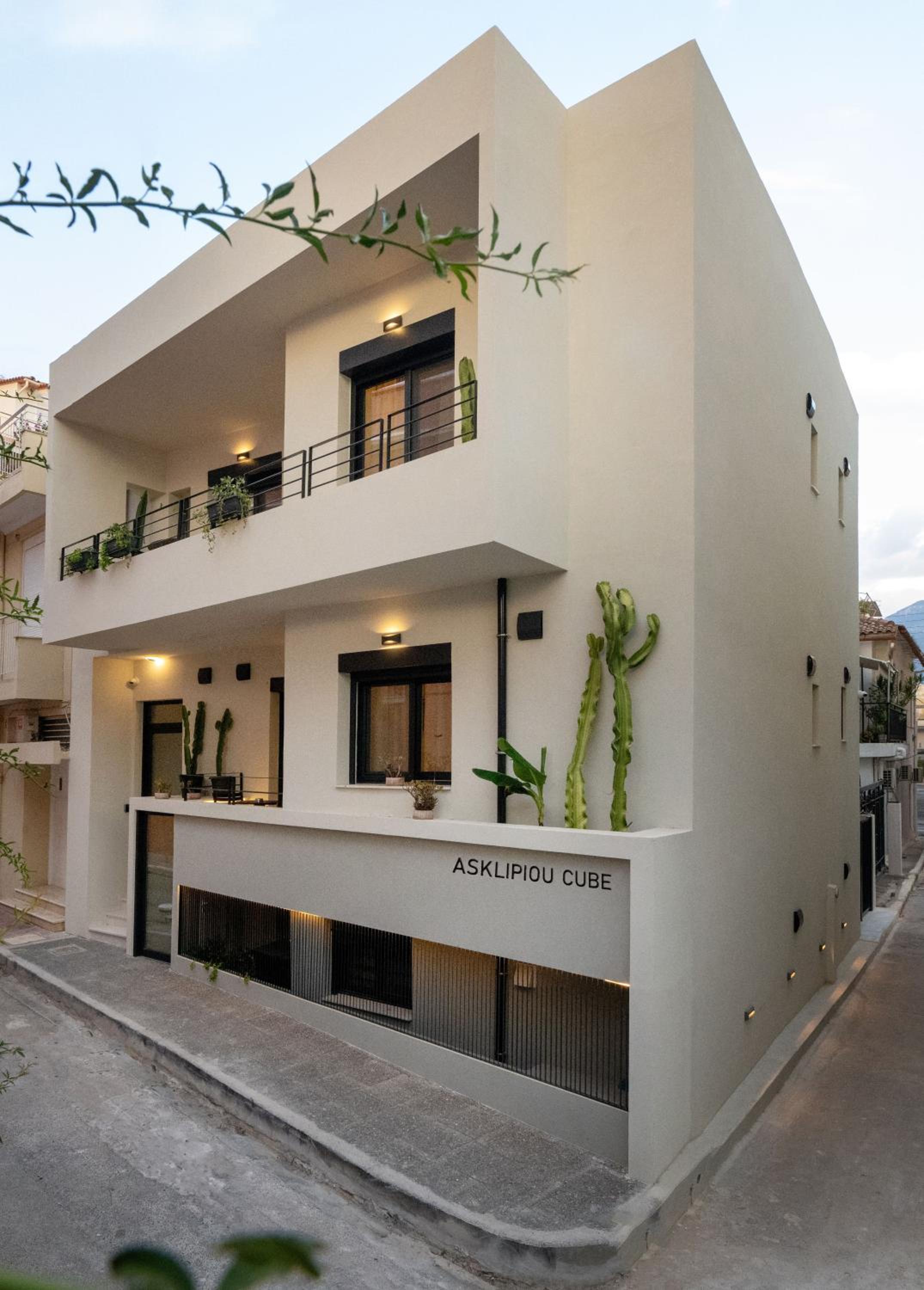 Hotel Asklipiou Cube - Kalamata Mediterranean Suites - Image 1