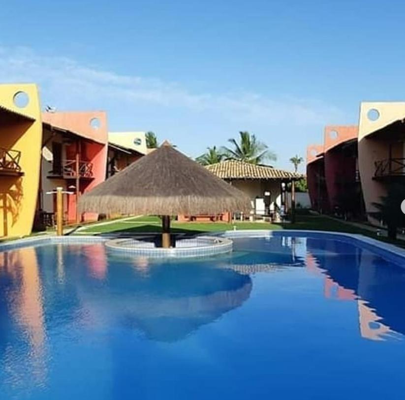 Casa em Condomínio Conchas e Corais