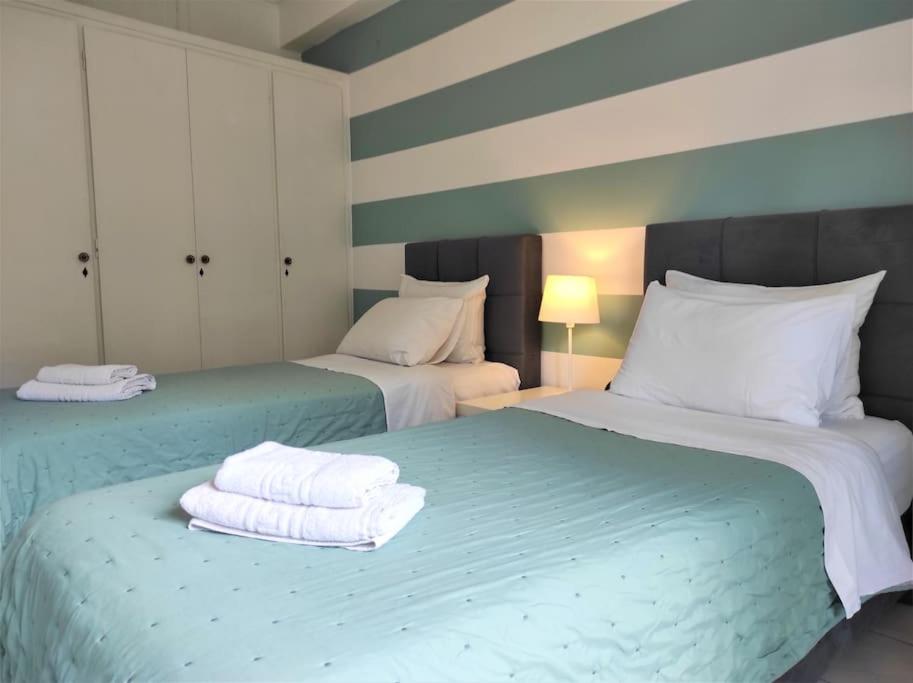 Central 2BR Apt, 2min Walk to Acropolis & Plaka