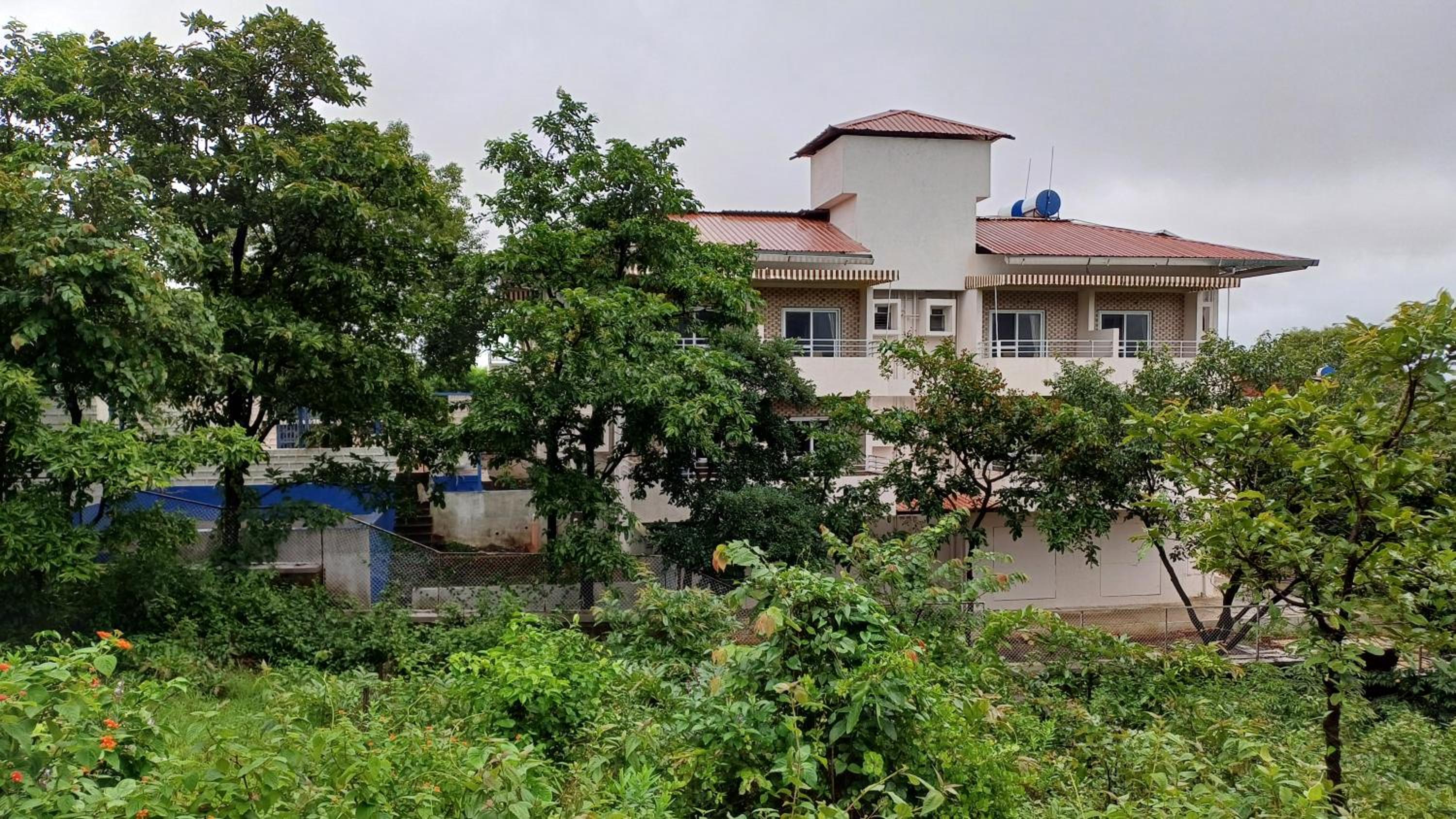 Machan Studio Villa