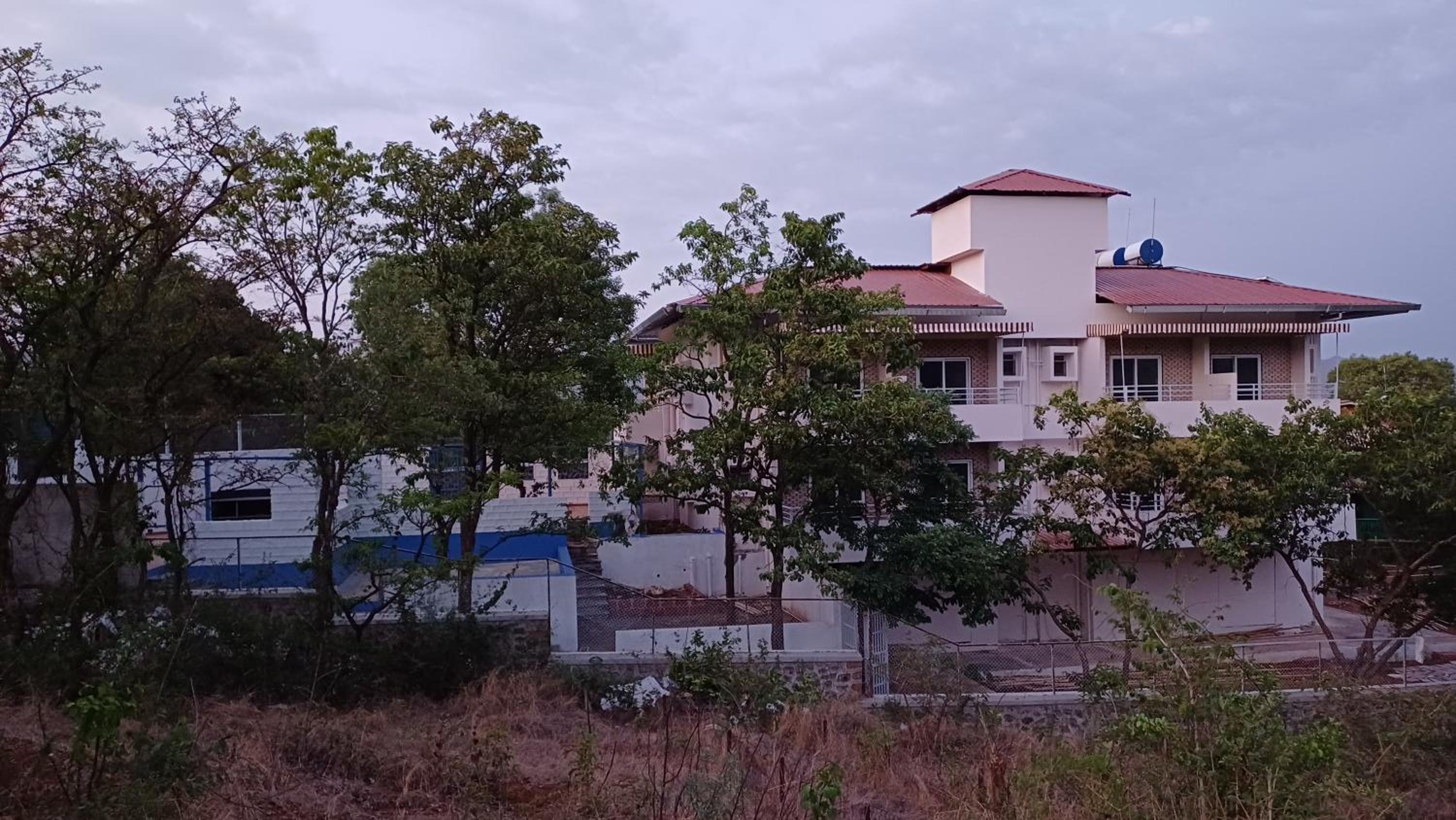 Machan Studio Villa