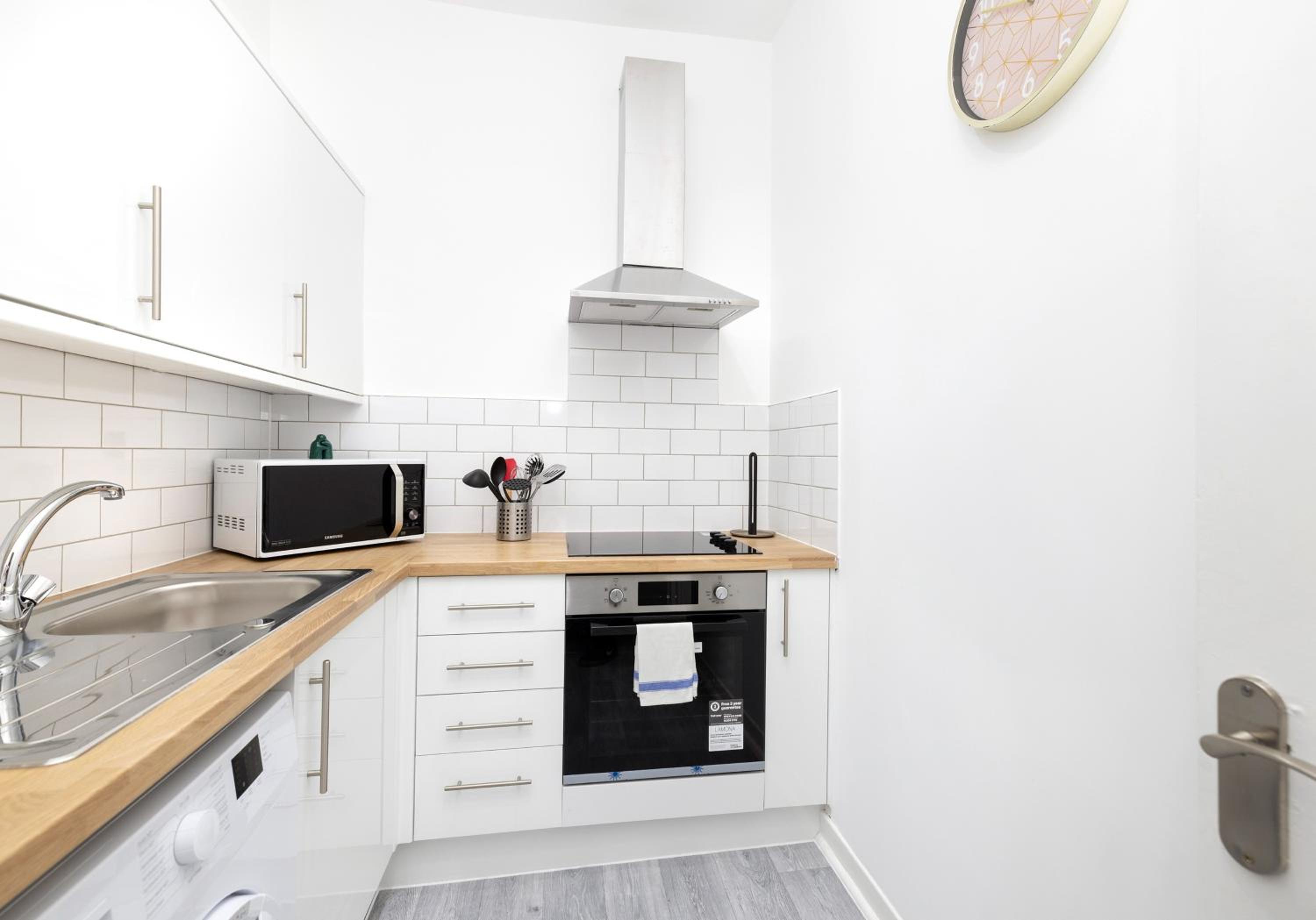 Argyl - Charming 2 Bedroom Apartment on Thistle Street