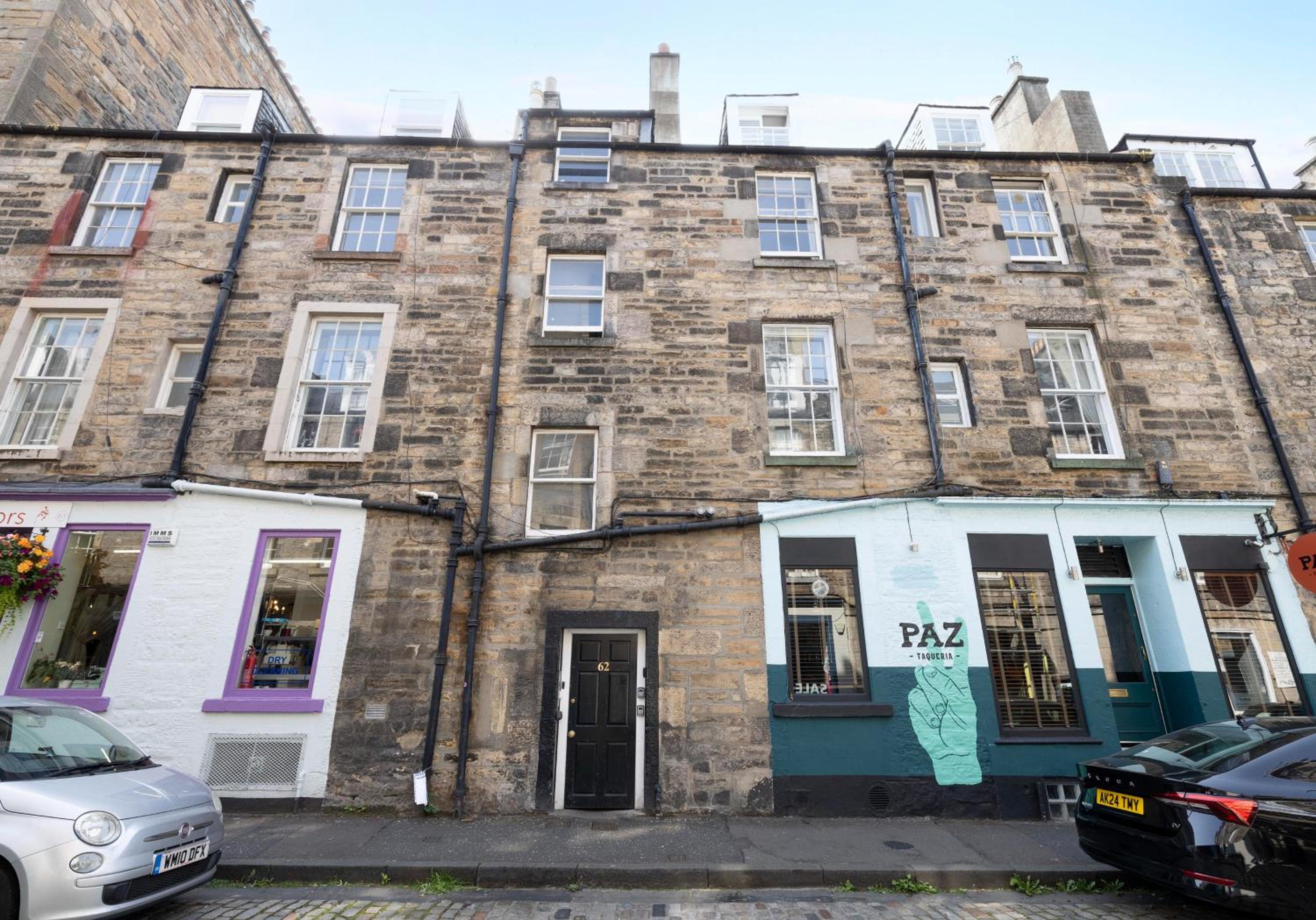 Argyl - Charming 2 Bedroom Apartment on Thistle Street