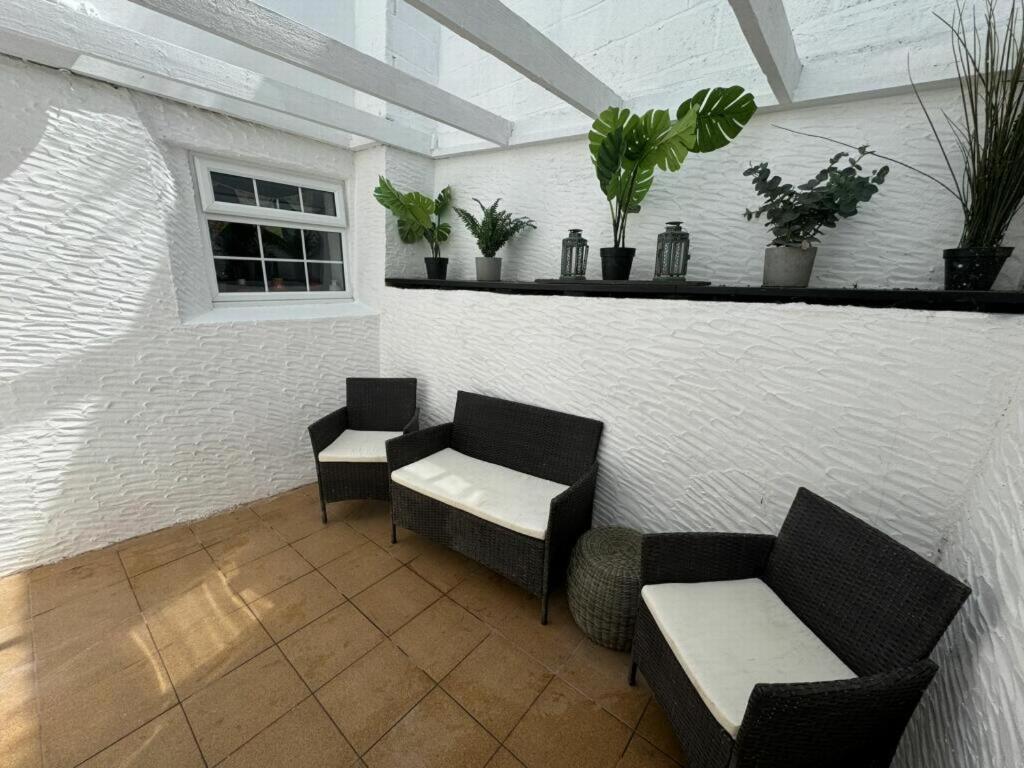 Oyster Cottage