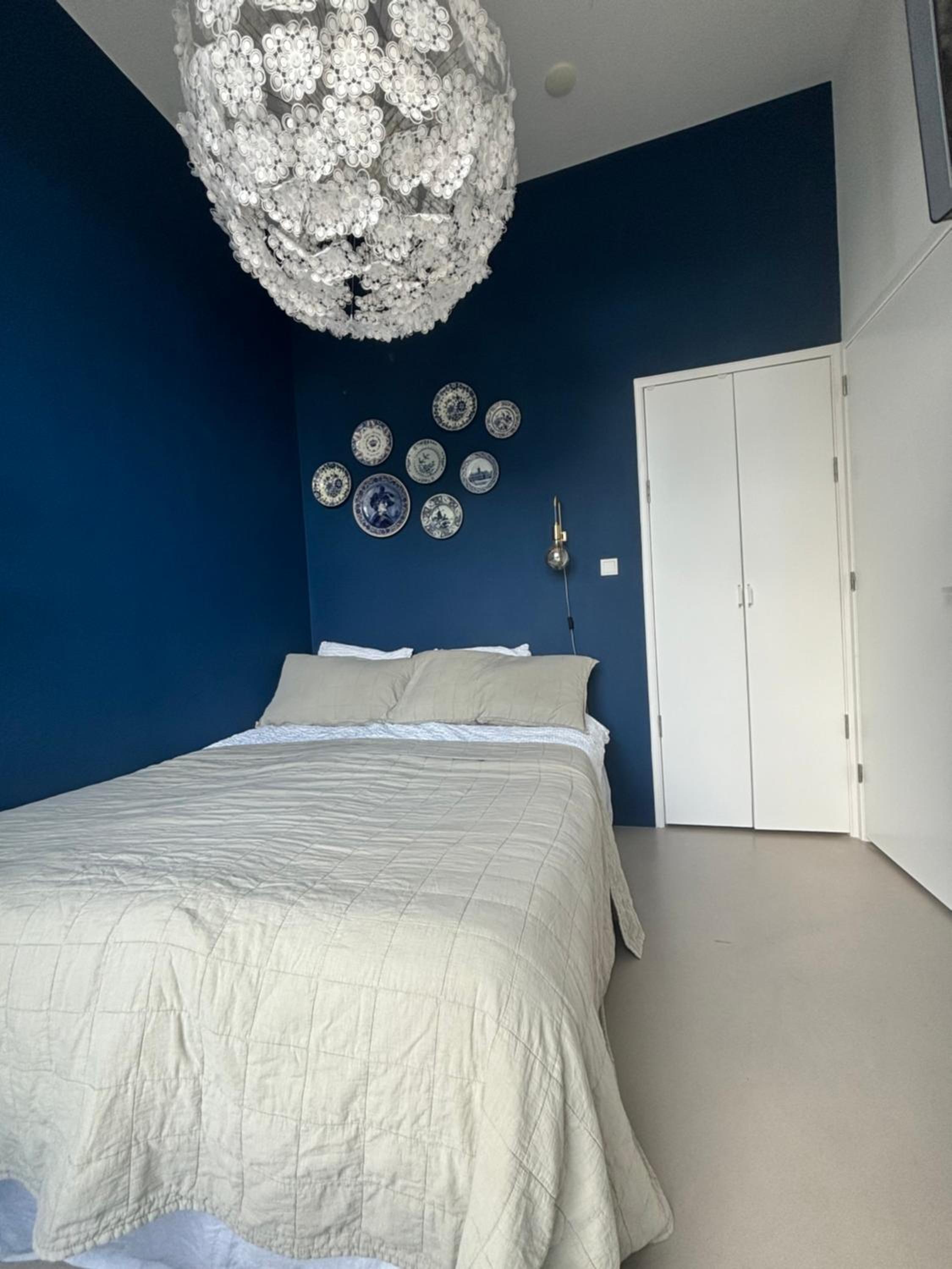 Lovely small apartment in 'De Pijp'