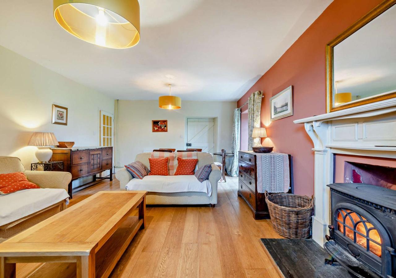 5 Bed in Dre-Fach Felindre oc-c29875