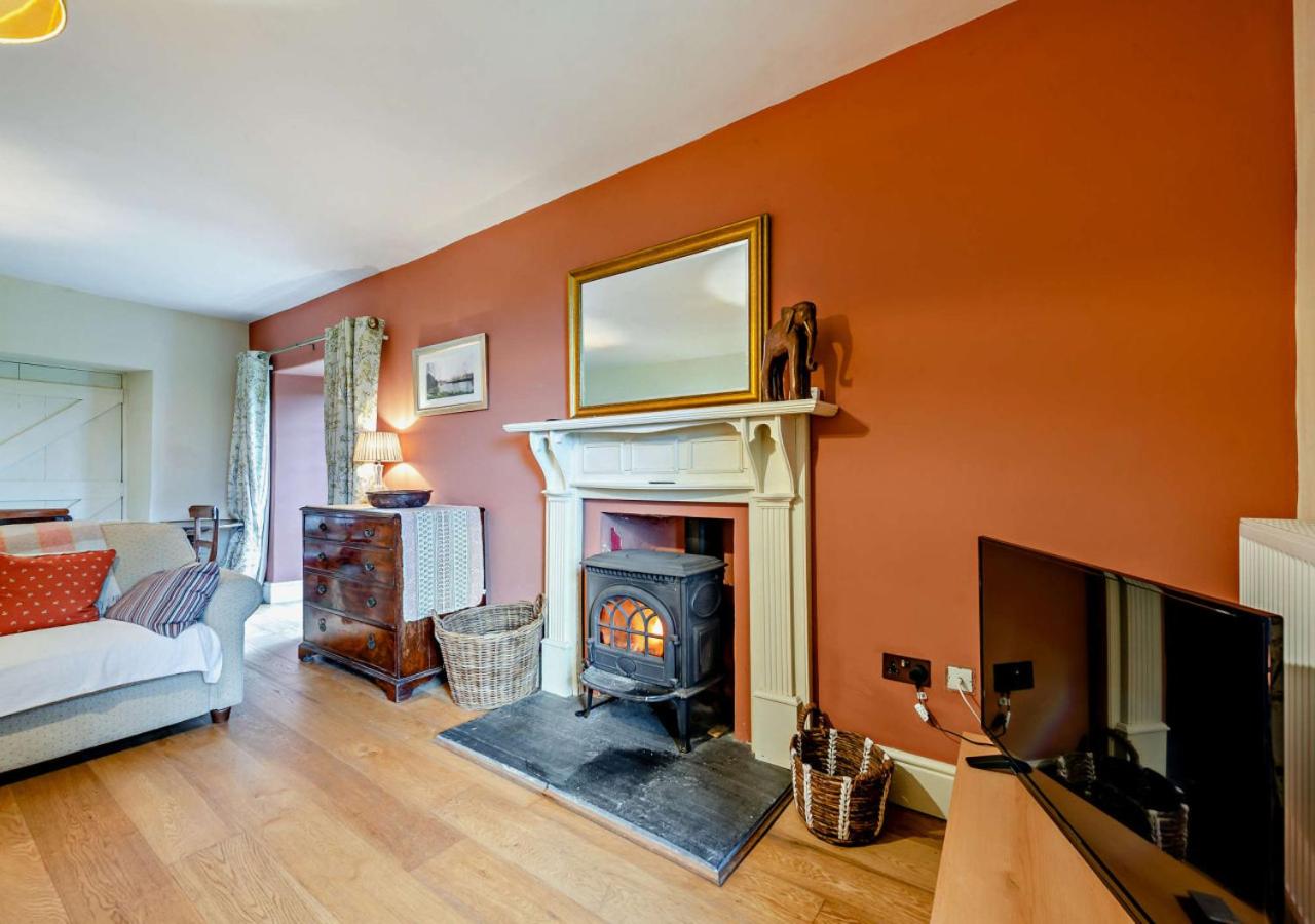 5 Bed in Dre-Fach Felindre oc-c29875