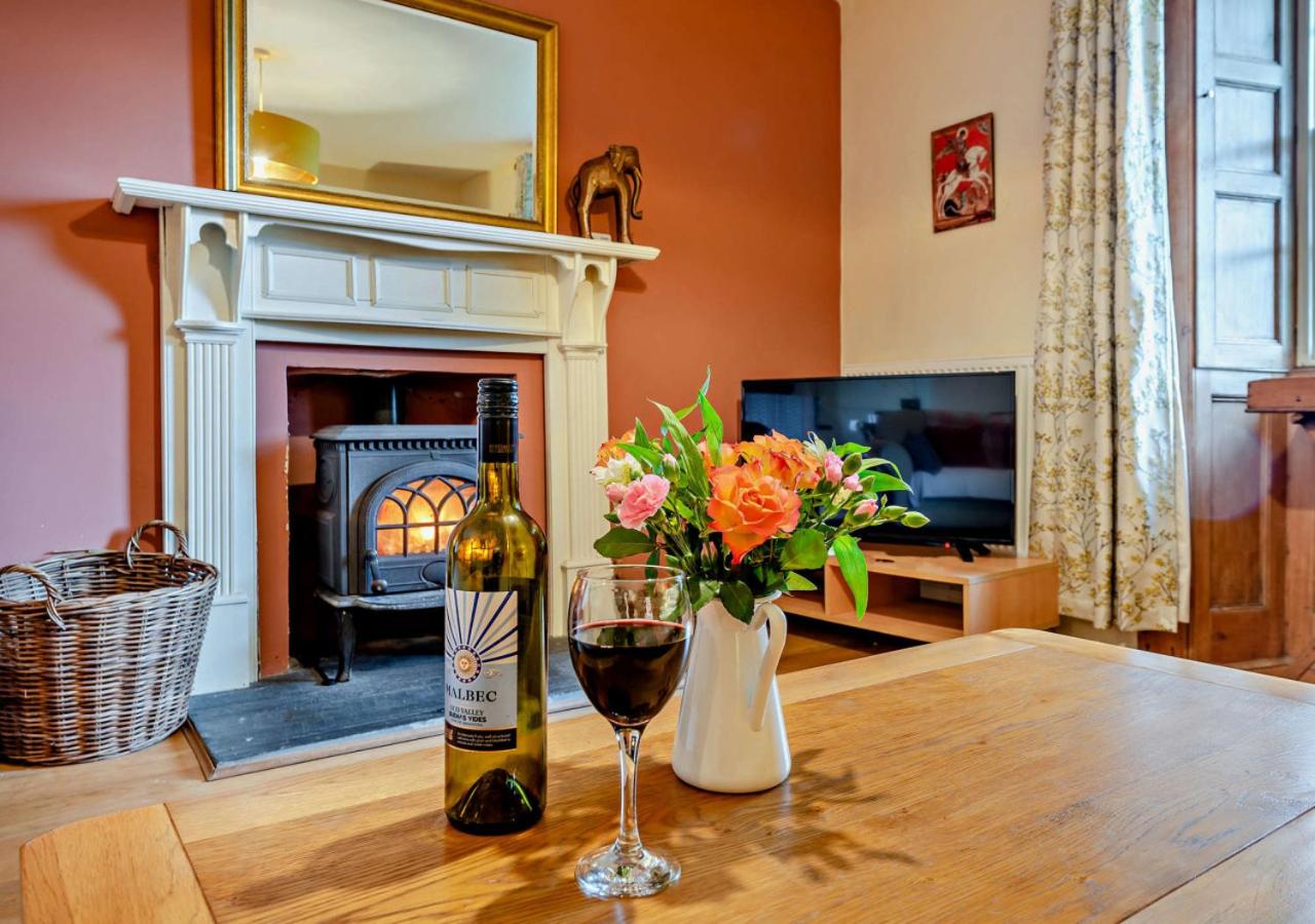 5 Bed in Dre-Fach Felindre oc-c29875