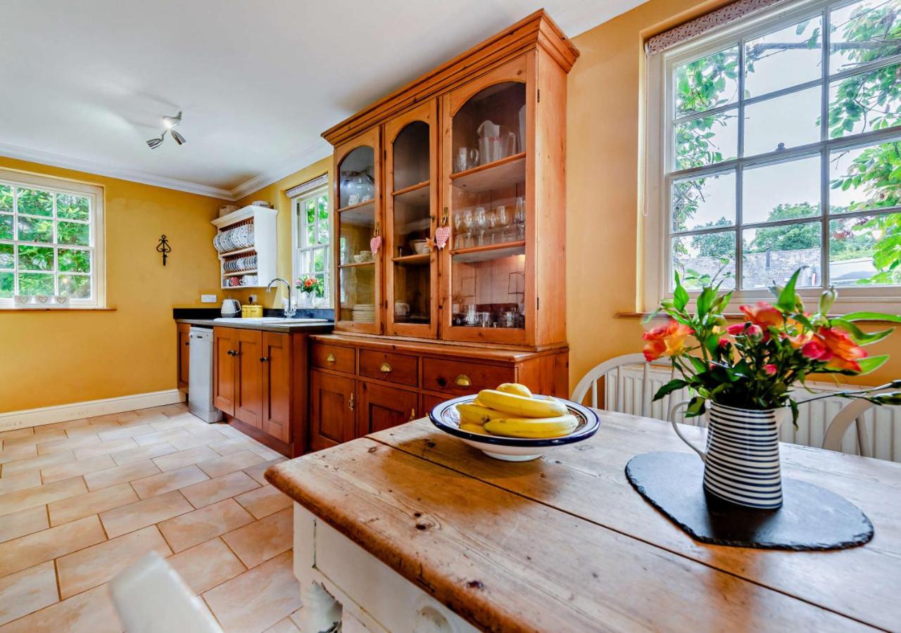 5 Bed in Dre-Fach Felindre oc-c29875