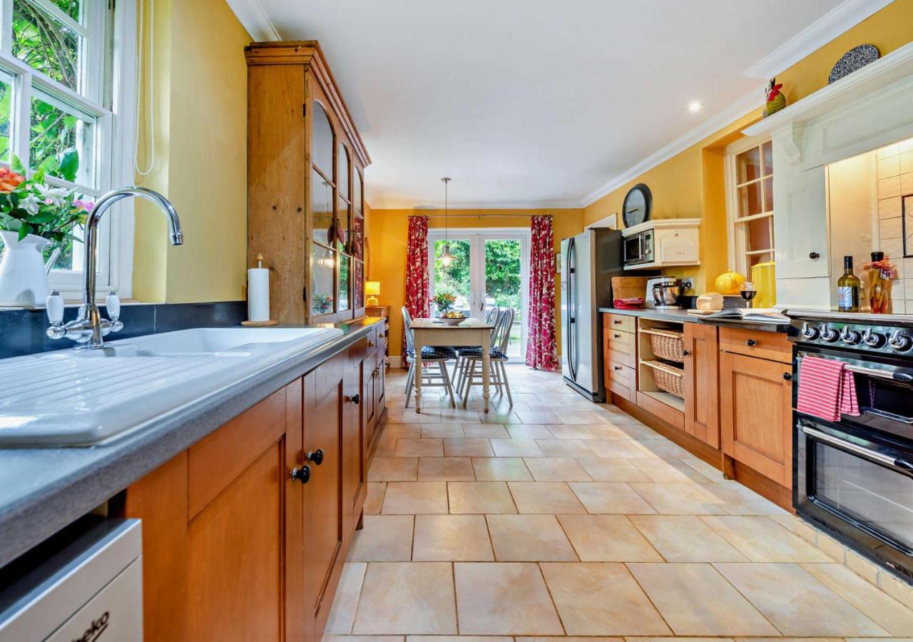 5 Bed in Dre-Fach Felindre oc-c29875