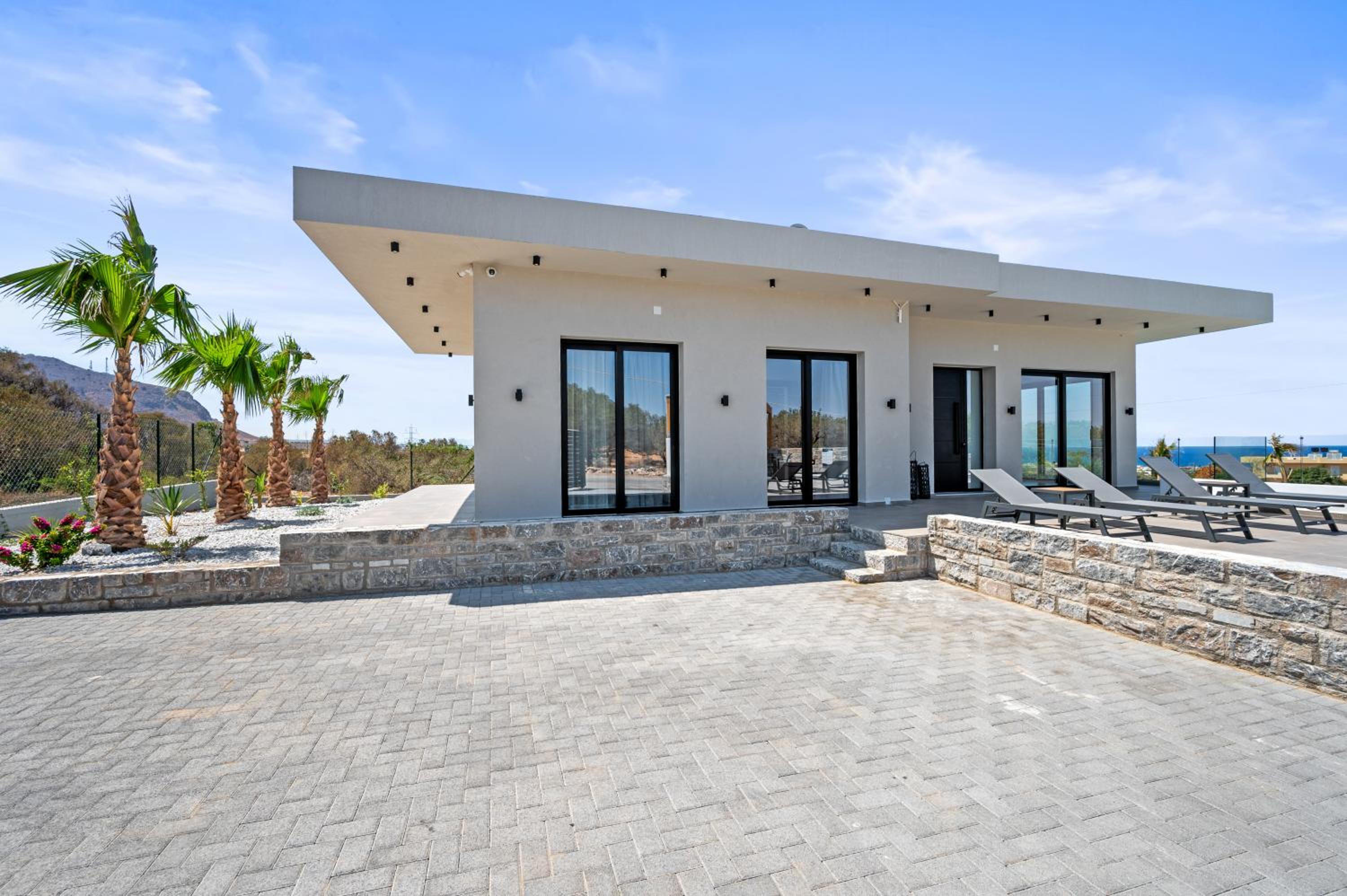 Aetheria & Aura Suites by Temma Villas