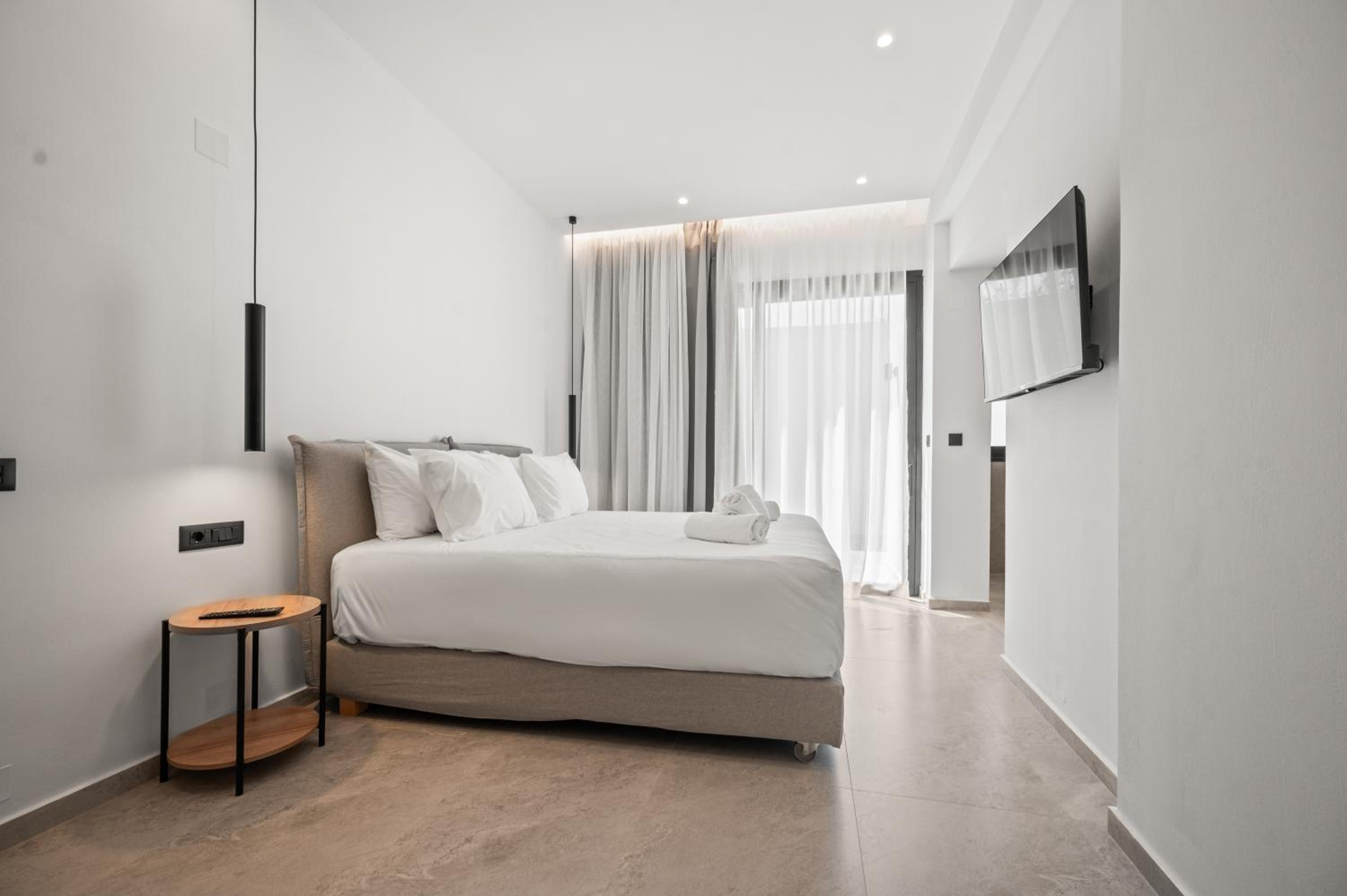 Aetheria & Aura Suites by Temma Villas