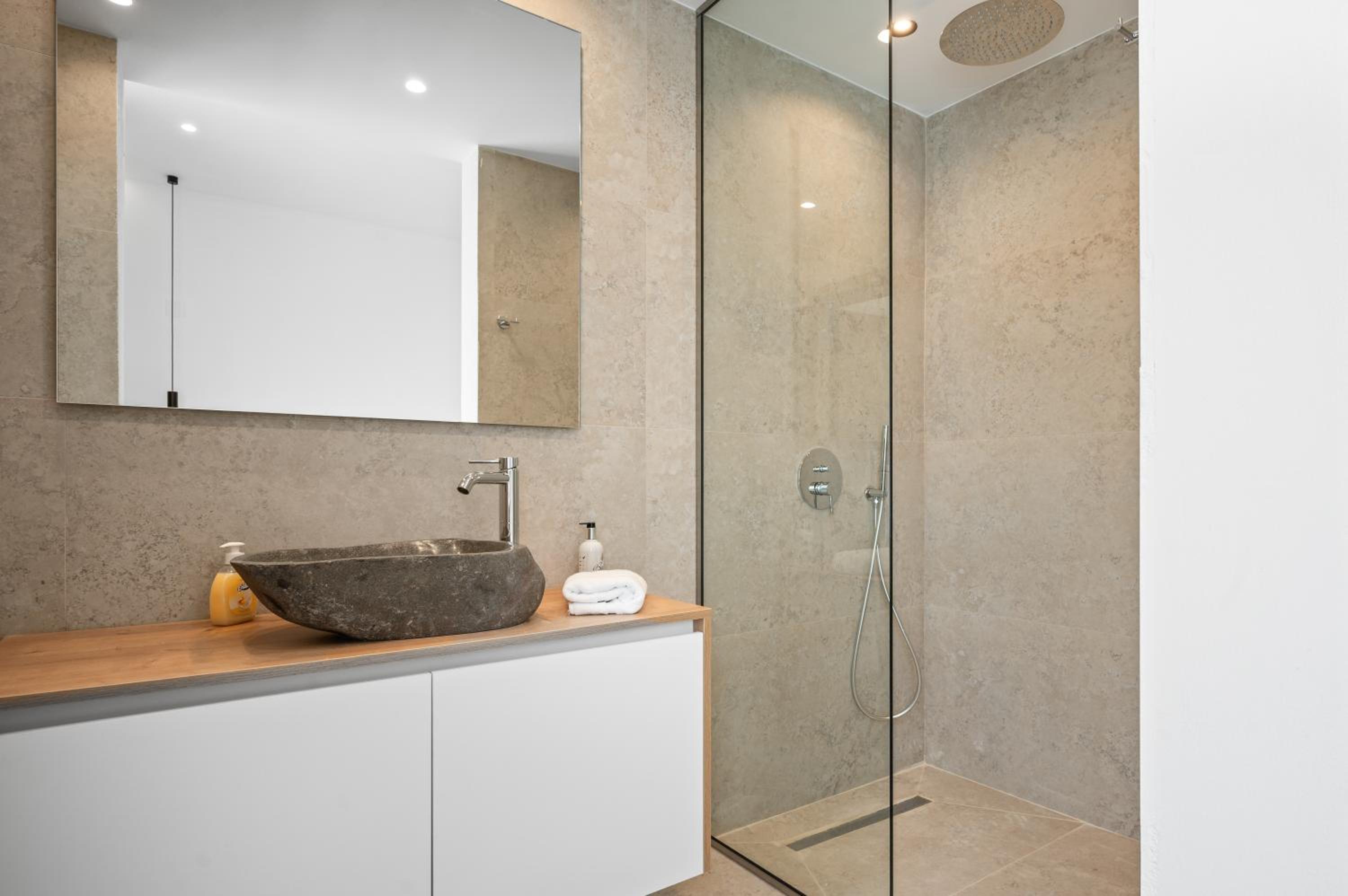 Aetheria & Aura Suites by Temma Villas