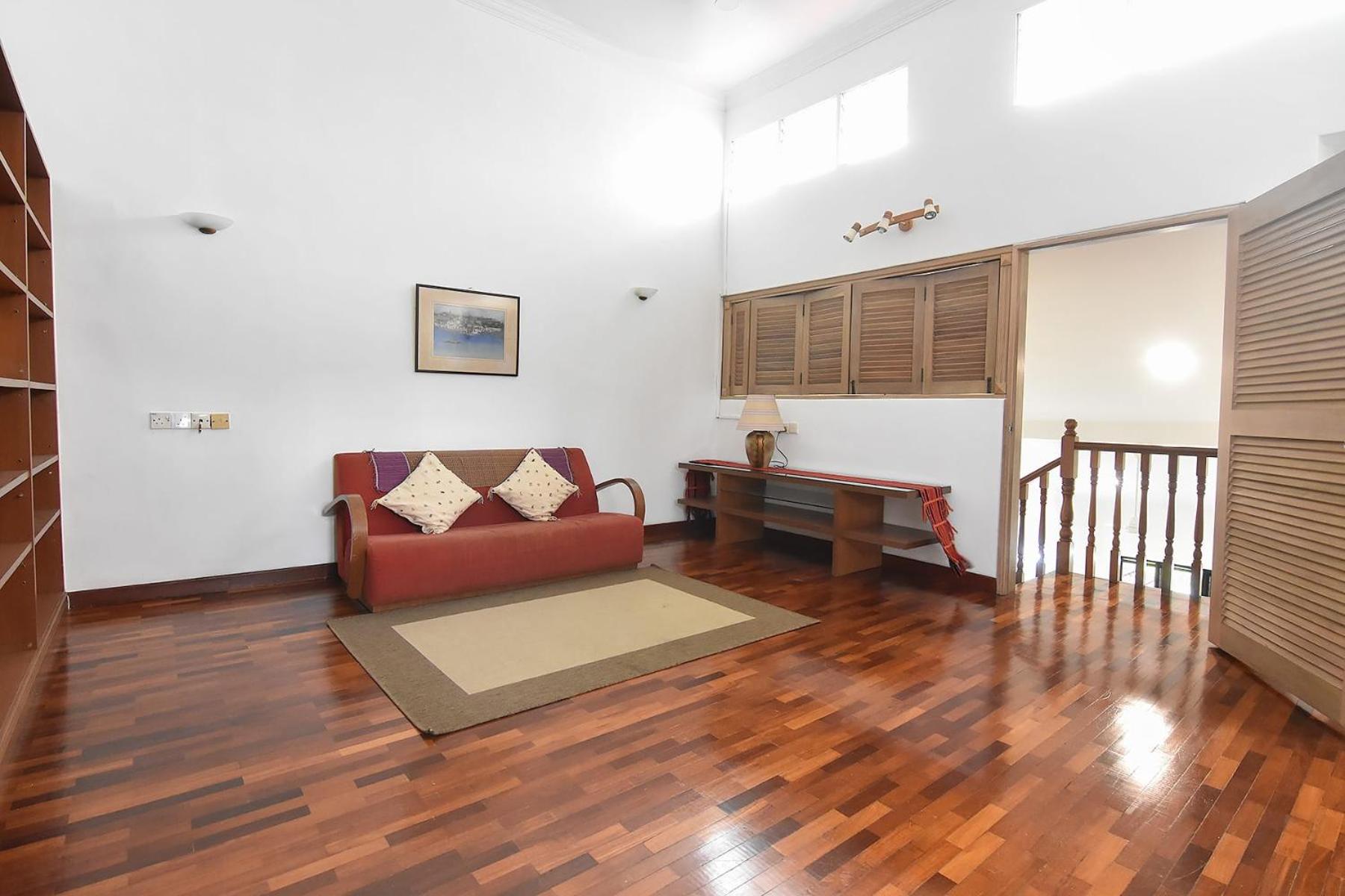 A Chic & Spacious 4BR Home for Family Getaways
