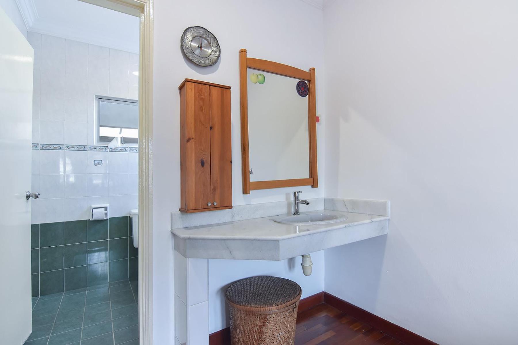 A Chic & Spacious 4BR Home for Family Getaways