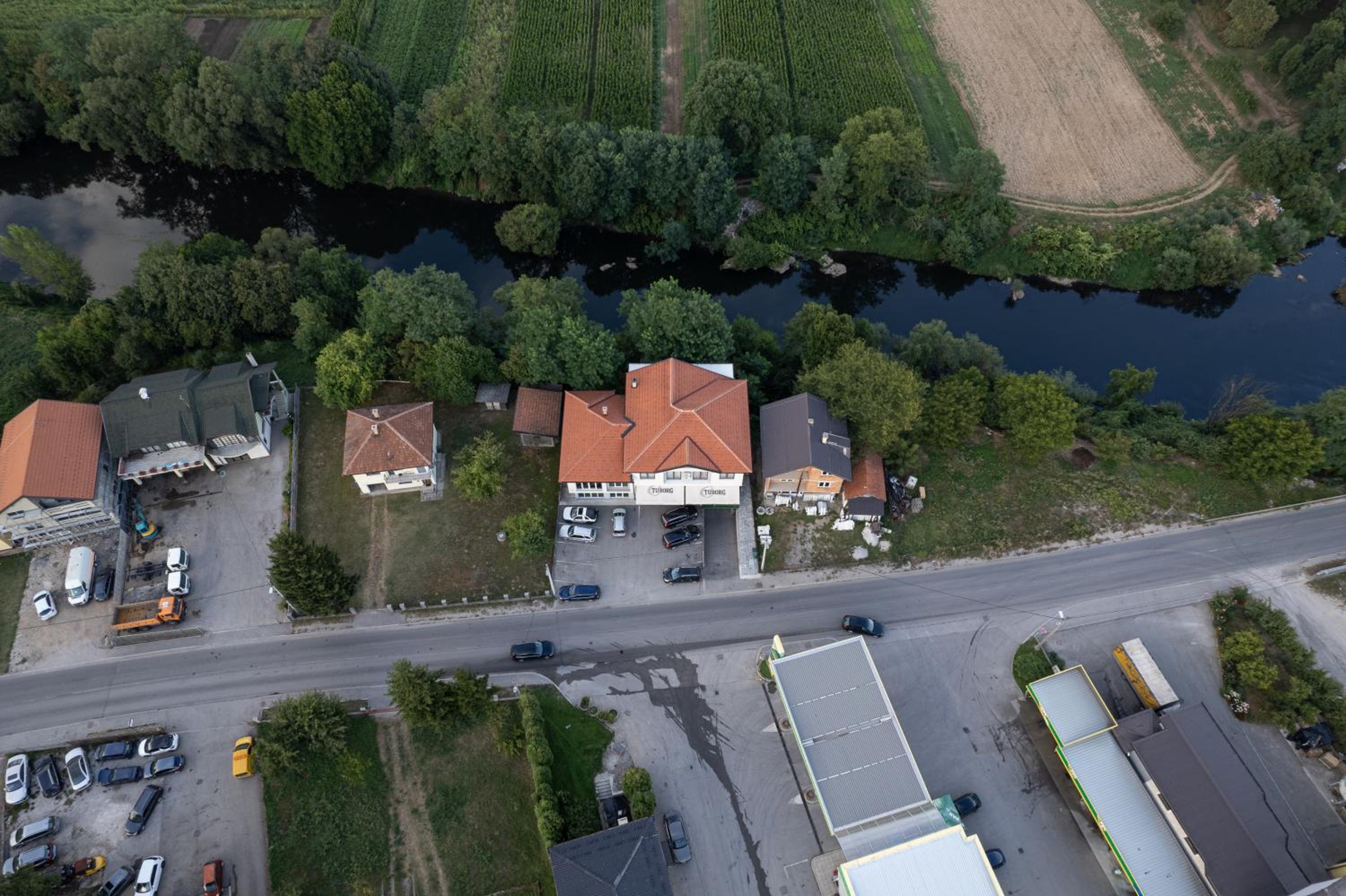 Apartments River