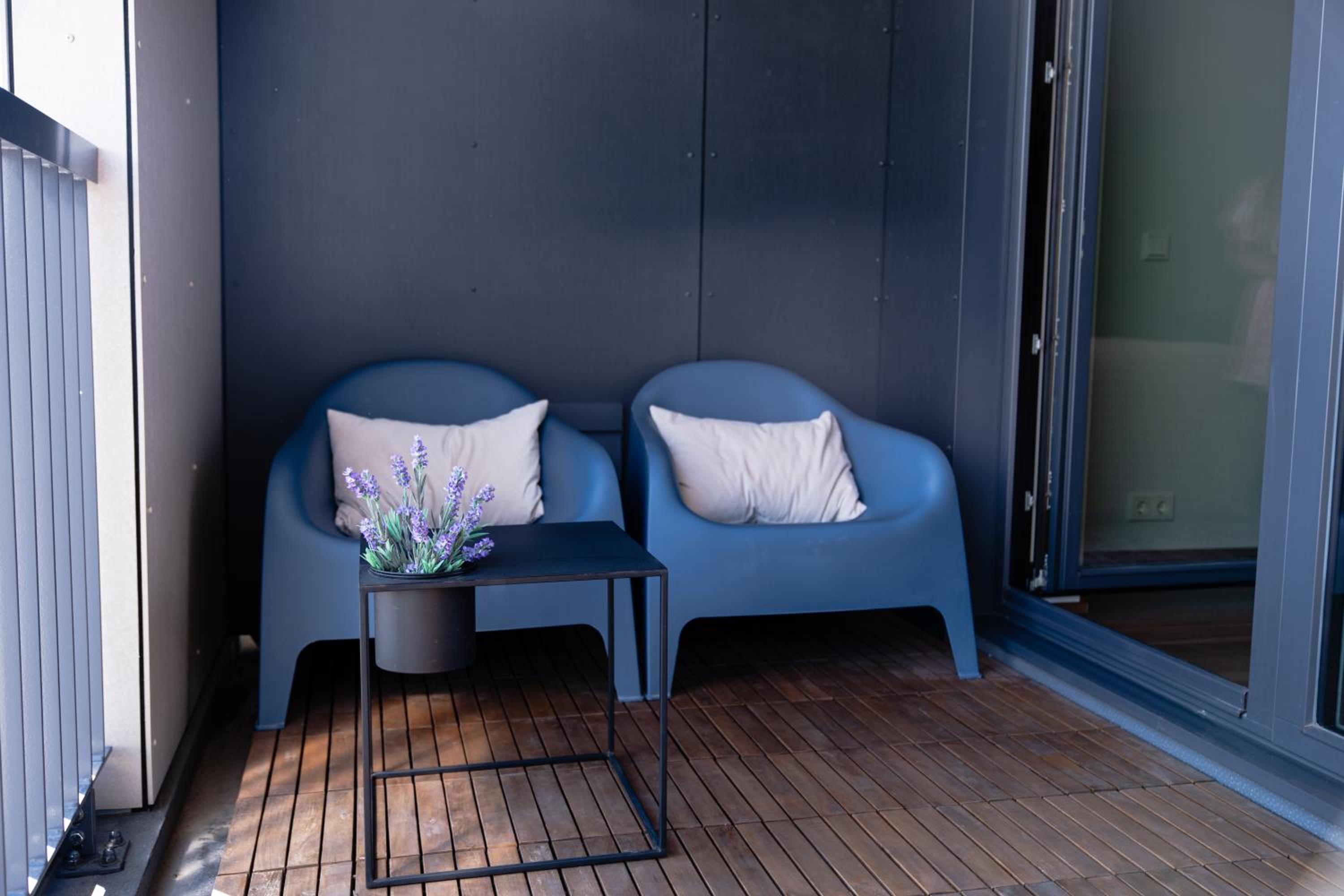 Komeet studio apartment