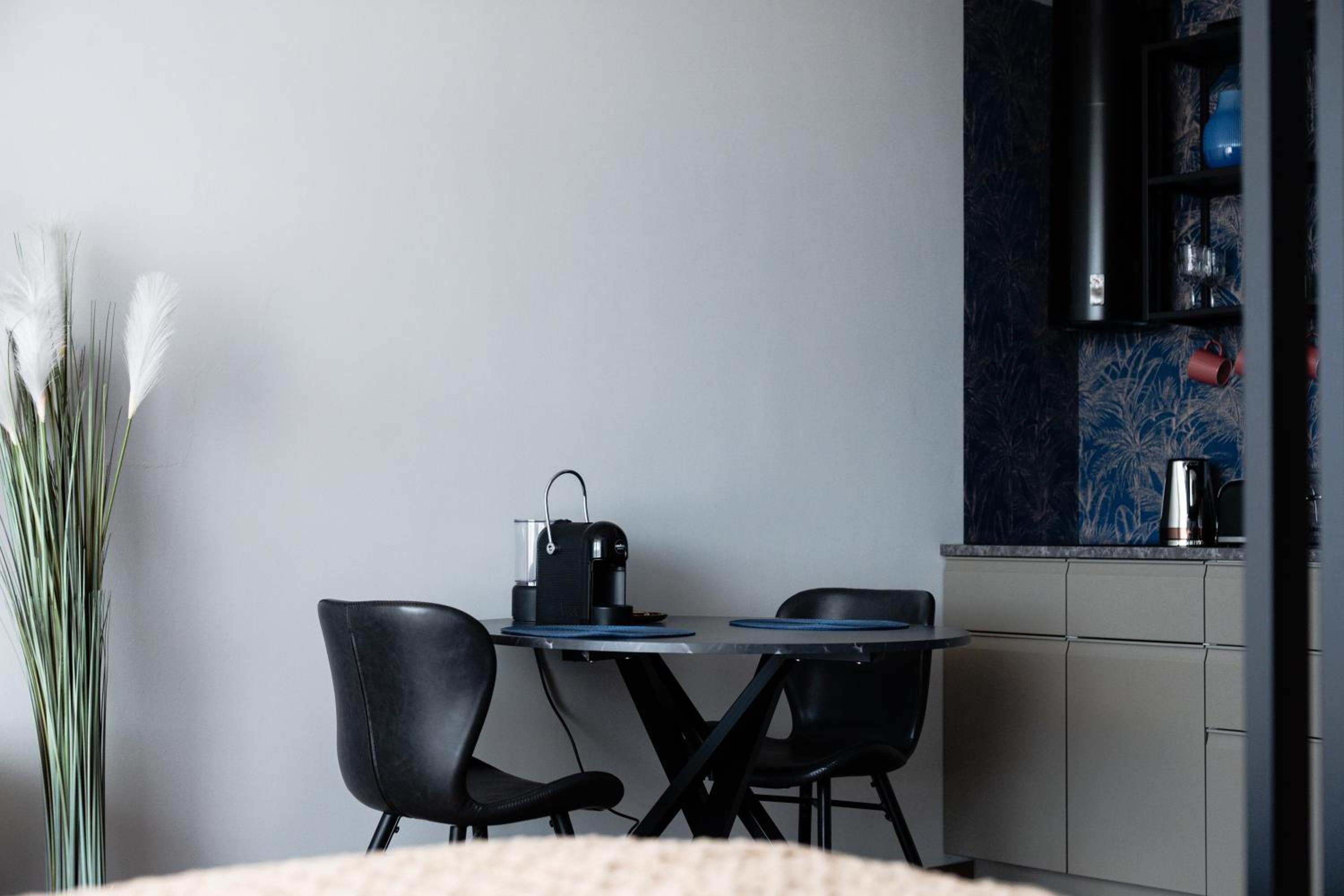 Komeet studio apartment