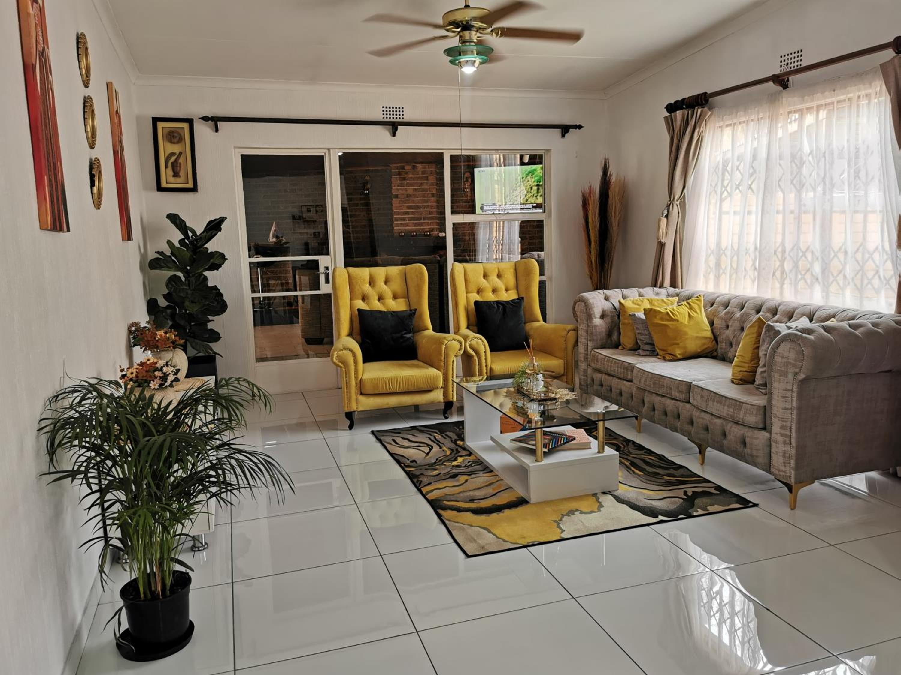 Stunning 2 Bedrooms and 2 Bathroom No loadshedding