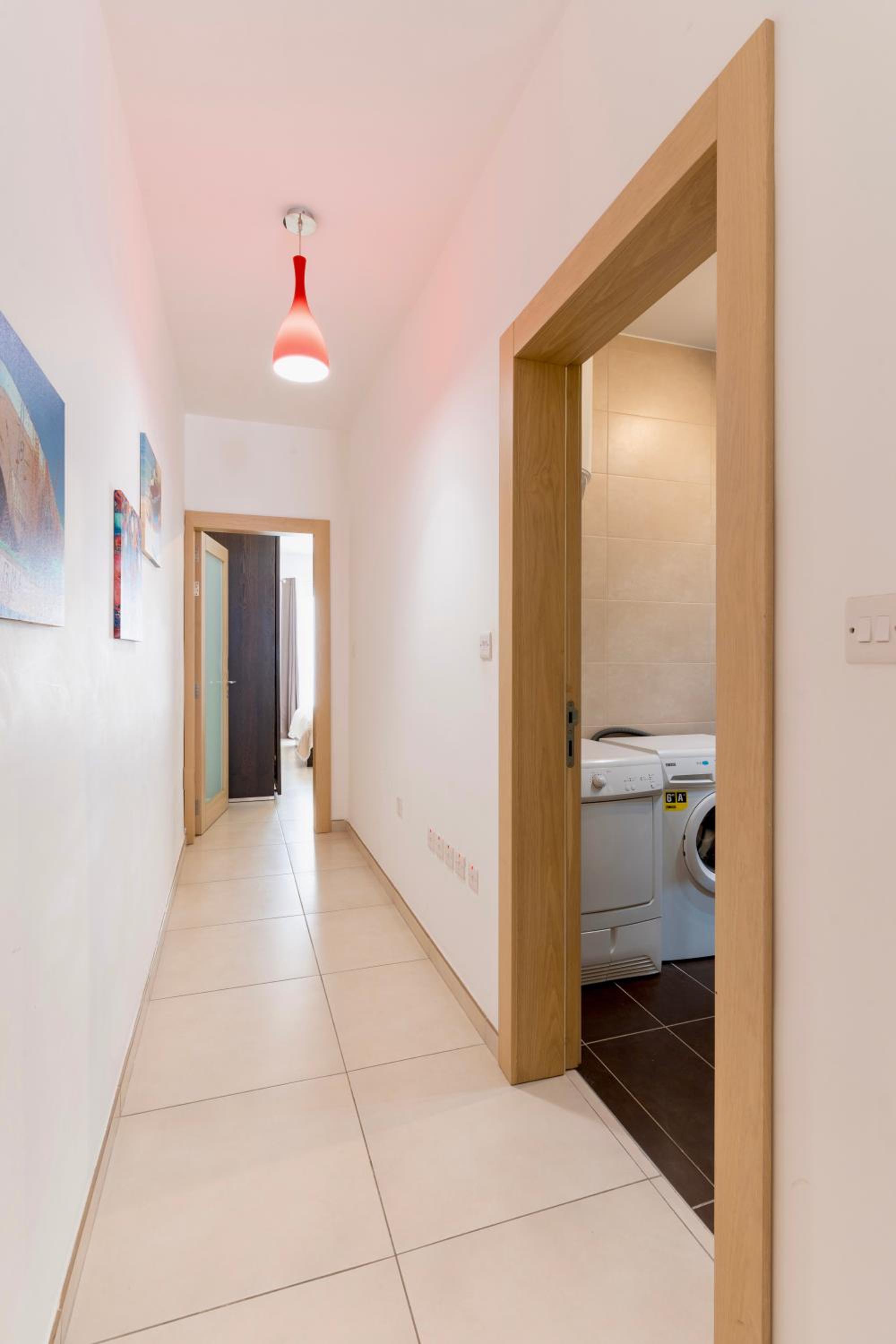 2 Bedroom Apartment with Balcony in St Julians, Paceville, By Vaganza photo 3