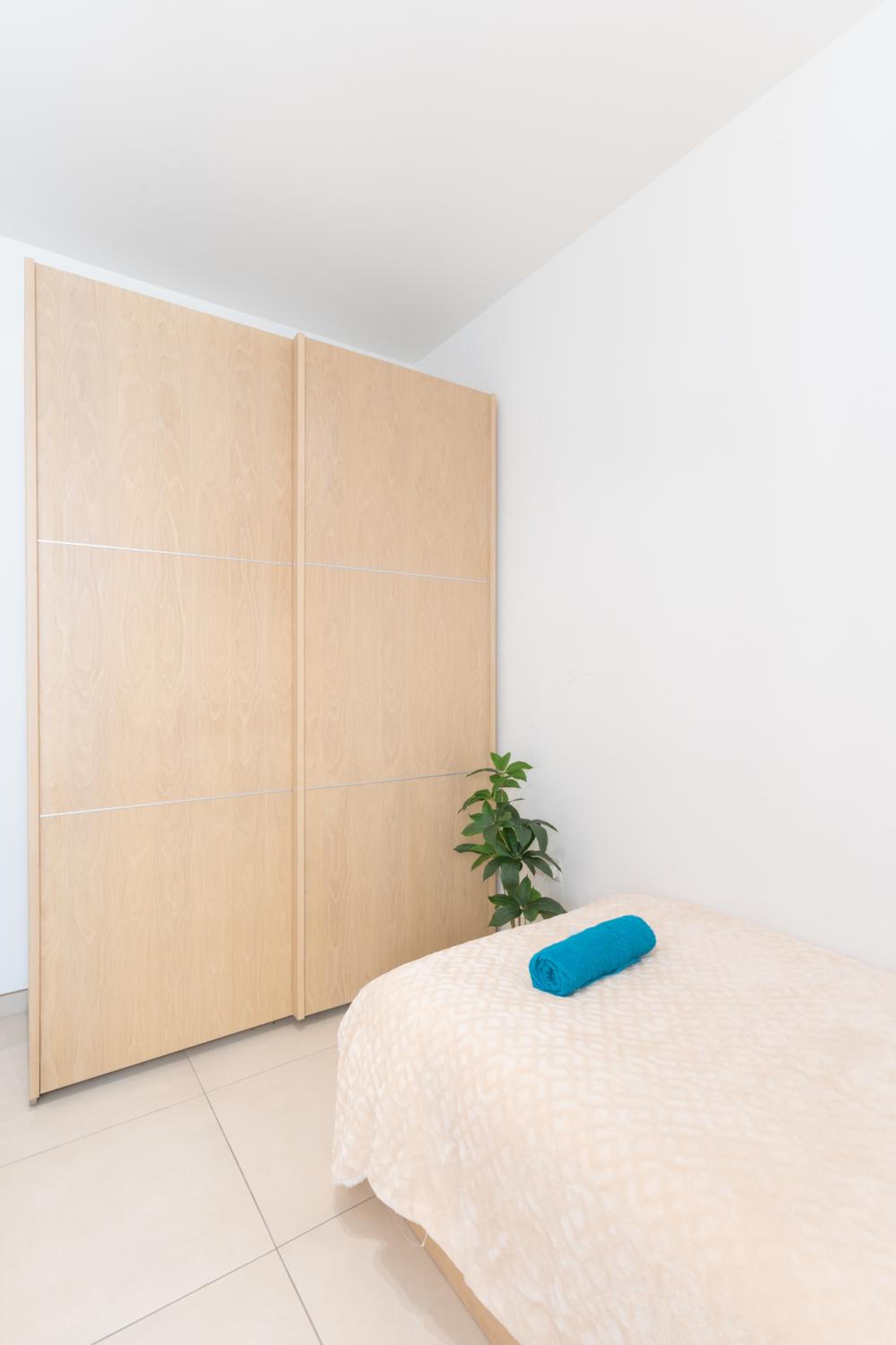 2 Bedroom Apartment with Balcony in St Julians, Paceville, By Vaganza photo 2