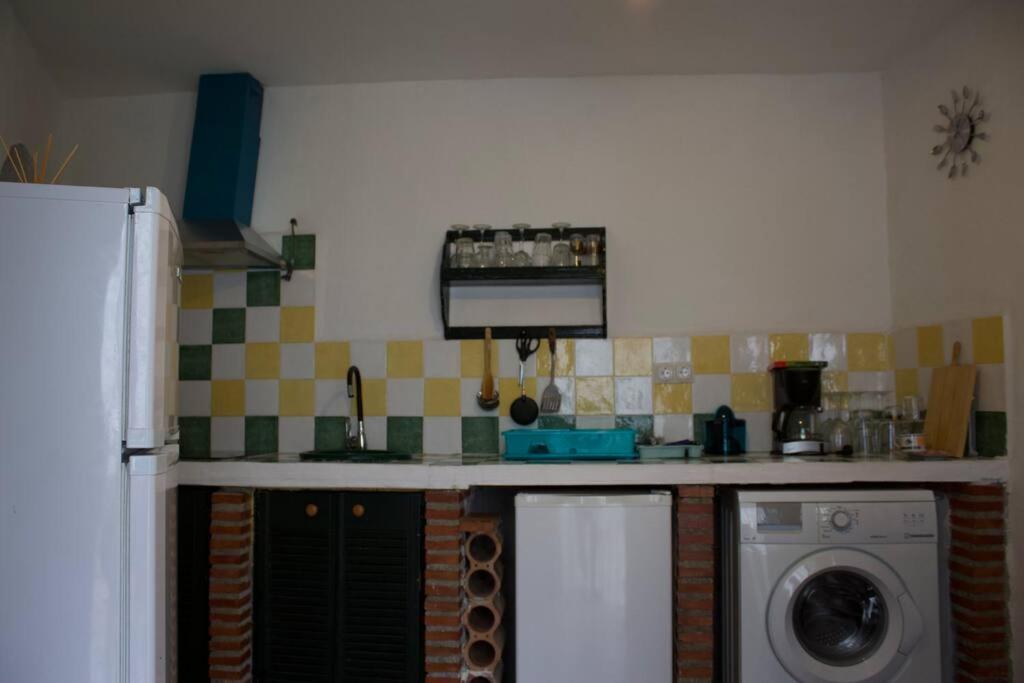 Photo 8