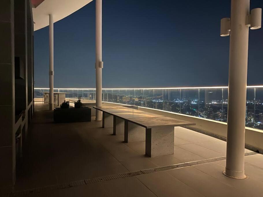 Increíble departamento piso 34 en Distrito de Lujo